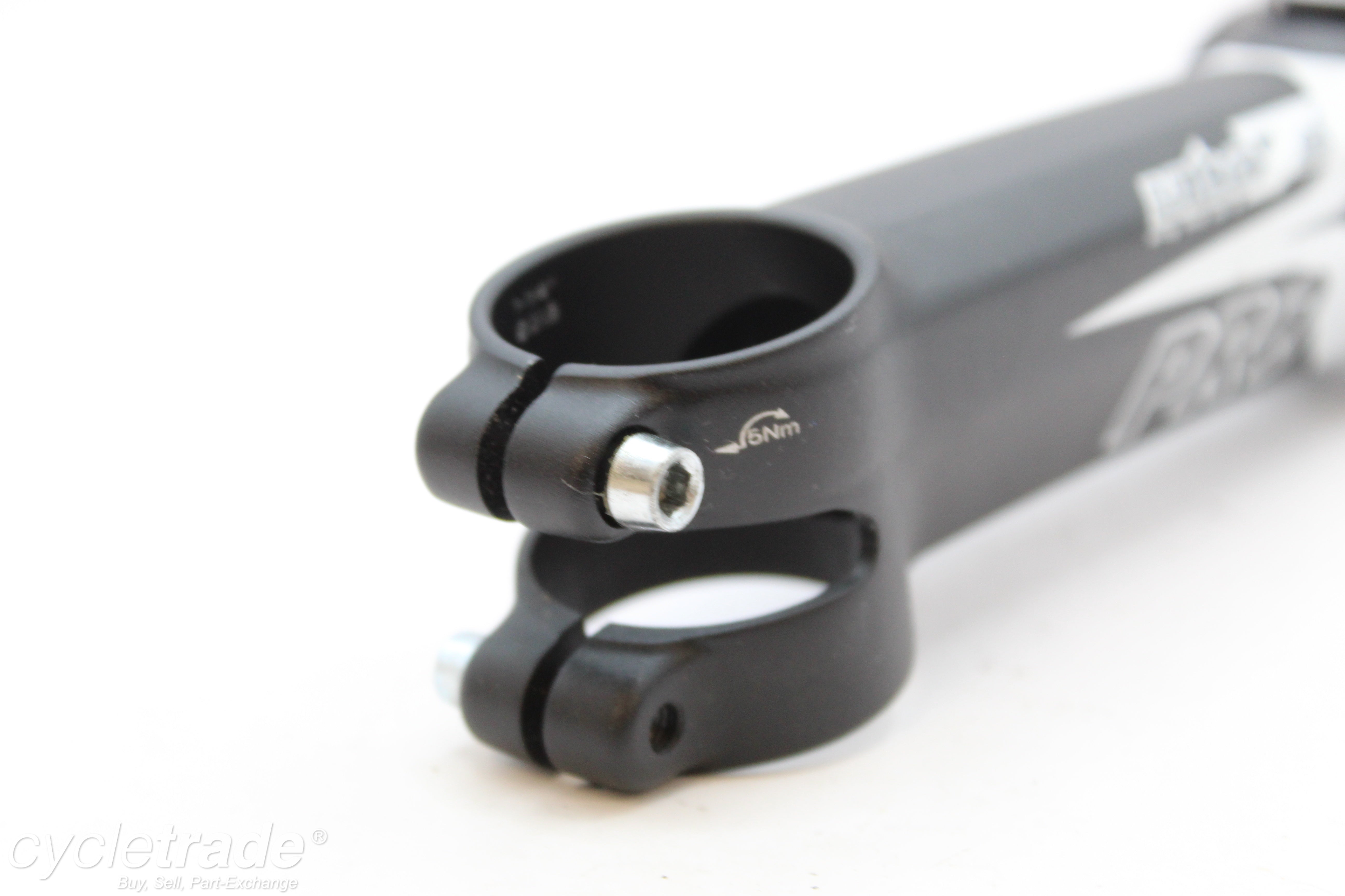 Road Stem- Pro Vibe 7s 31.8 x 140mm -10 Degree -Lightly Used