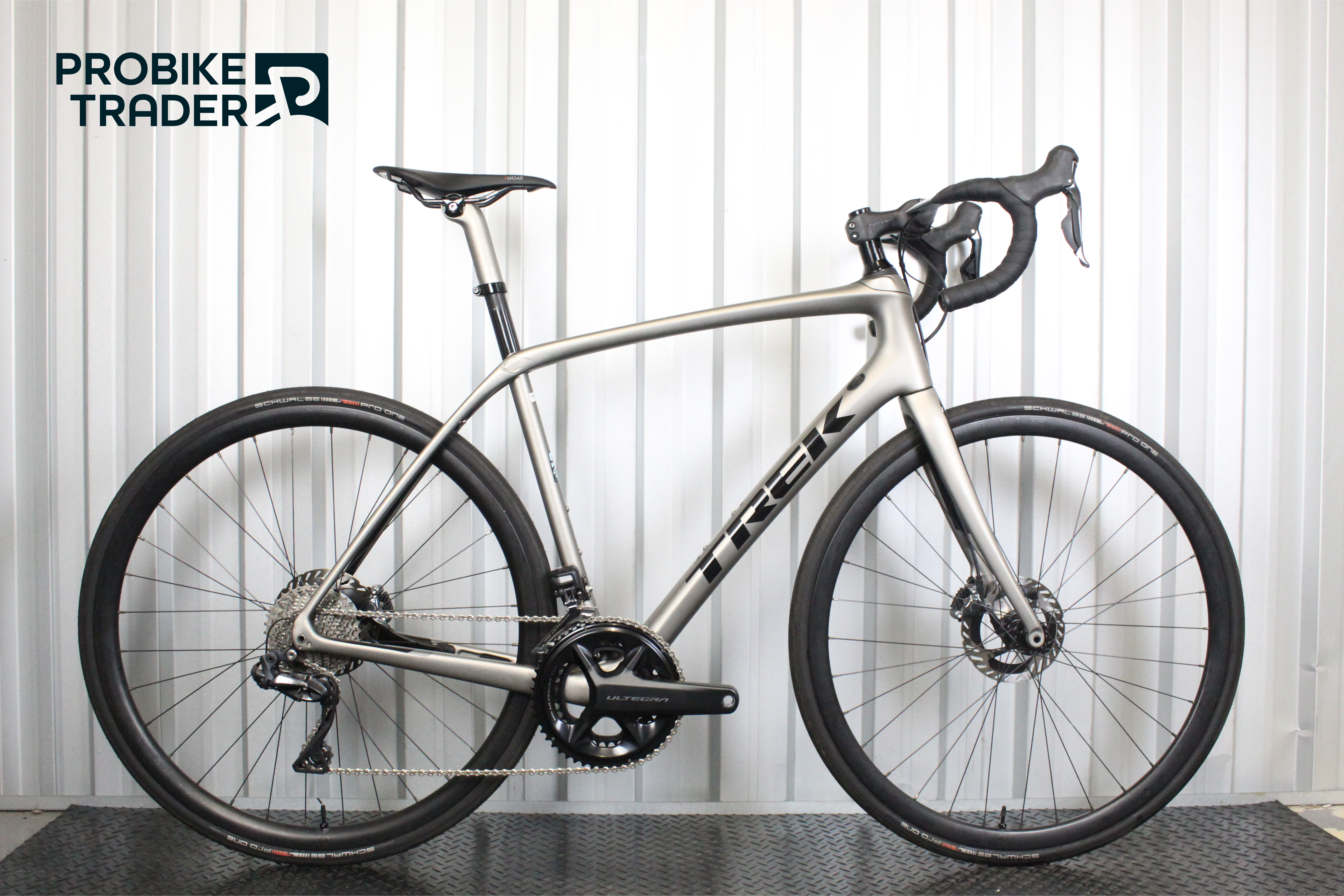 2018 Trek Domane SL6 Ultegra Di2 Pacenti Road Bike (Size 56cm) - Lightly Used