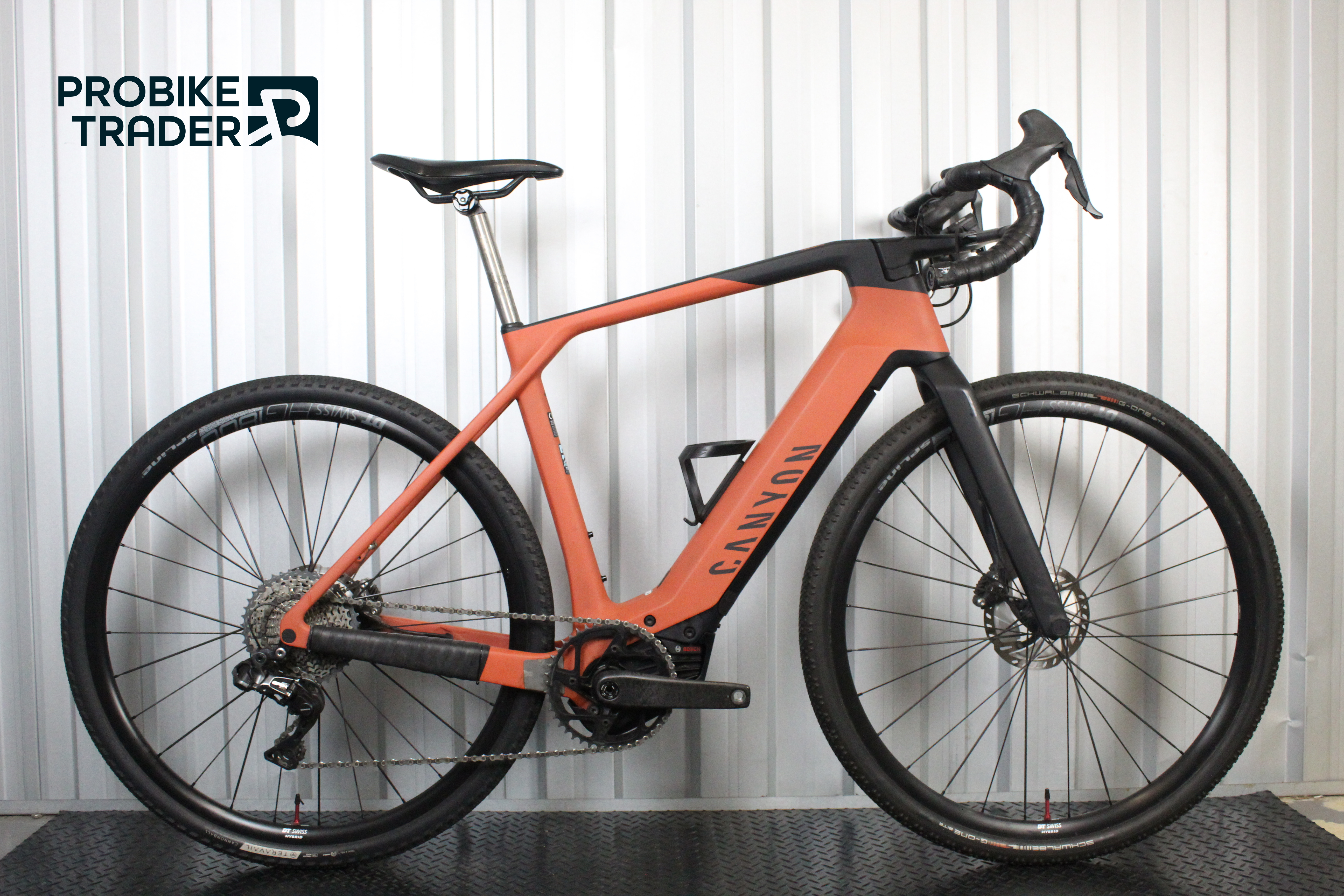 2022 Canyon Grail:ON CF 8 Shimano GRX Di2 Electric Gravel Bike (Size Medium)- Lightly Used