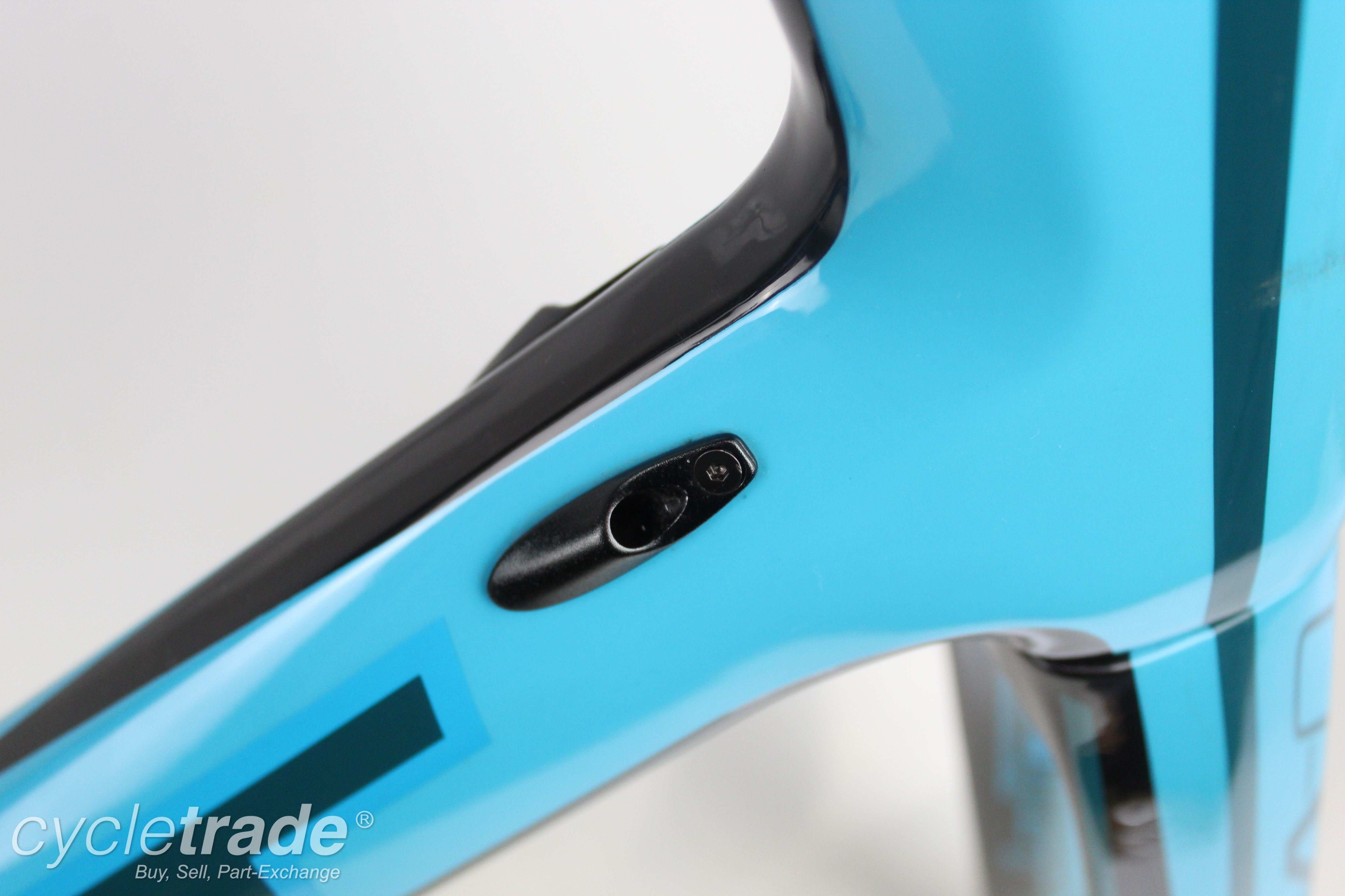 Road Rim Frame- Swift Ultravox Team Issue XL - Grade B