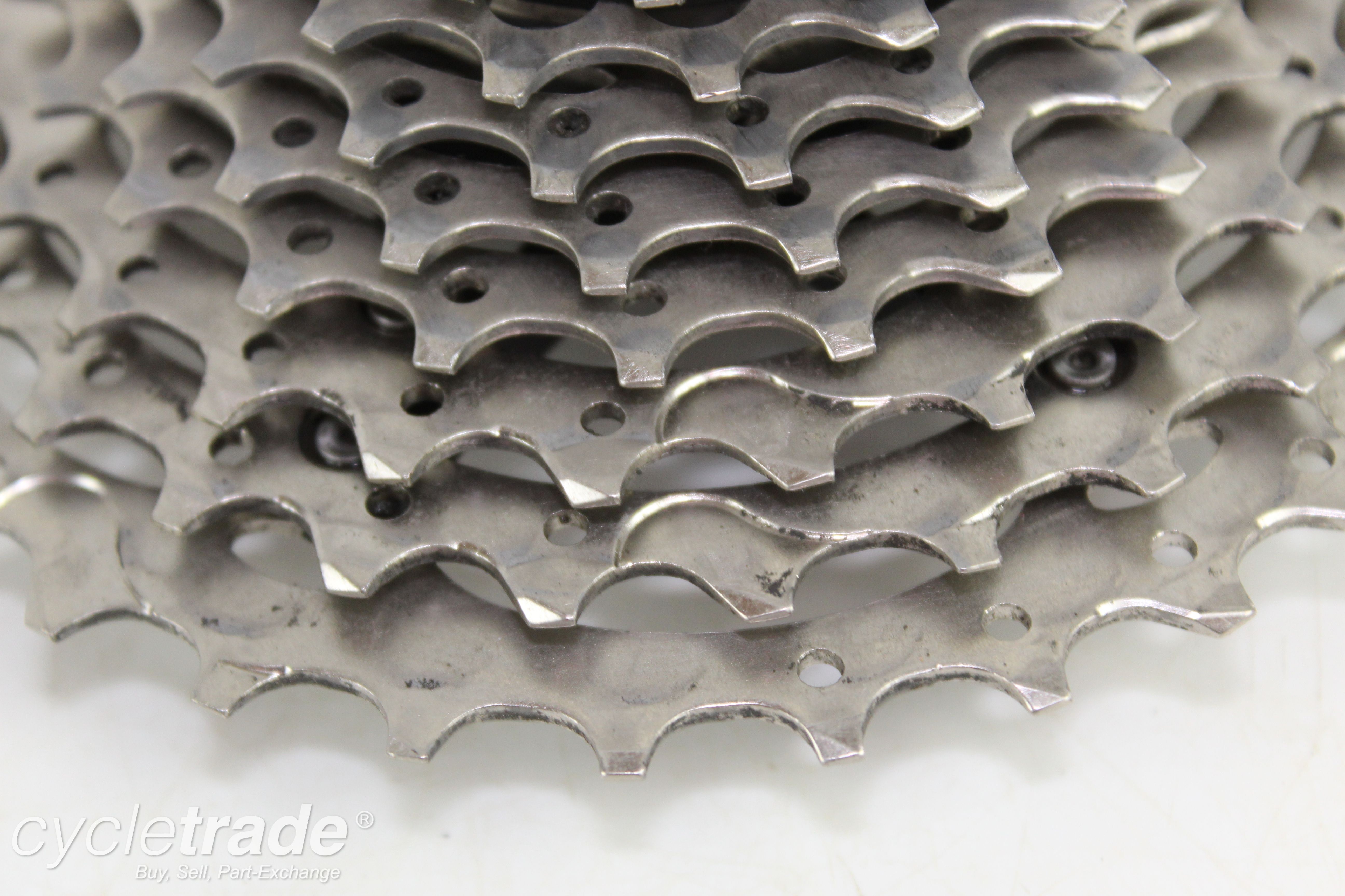 Cassette - Shimano 105, CS-5800, 11-32T - Grade B-