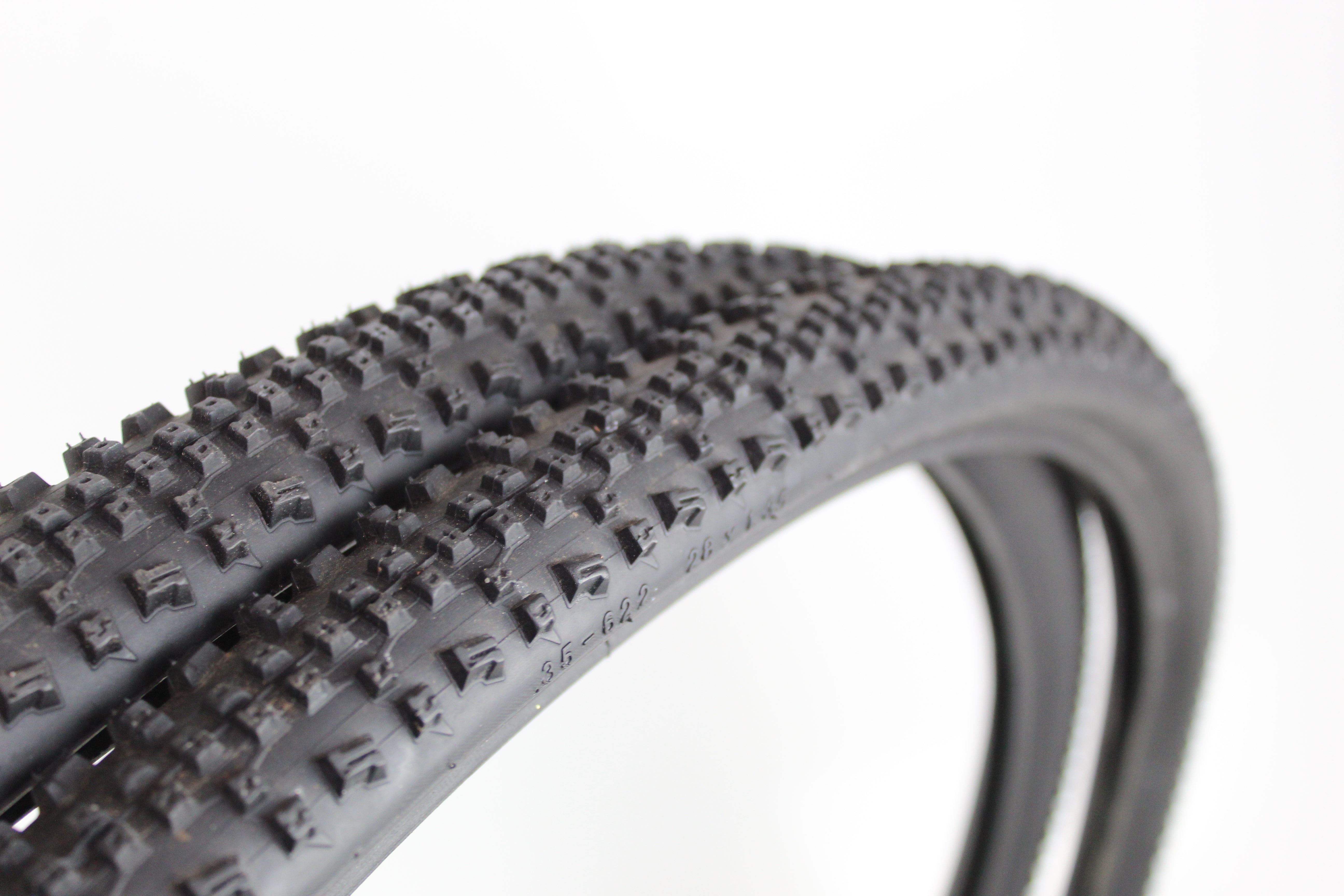 2 x Gravel Tyre - Schwalbe Rapid Rob, 700x35c - Grade A