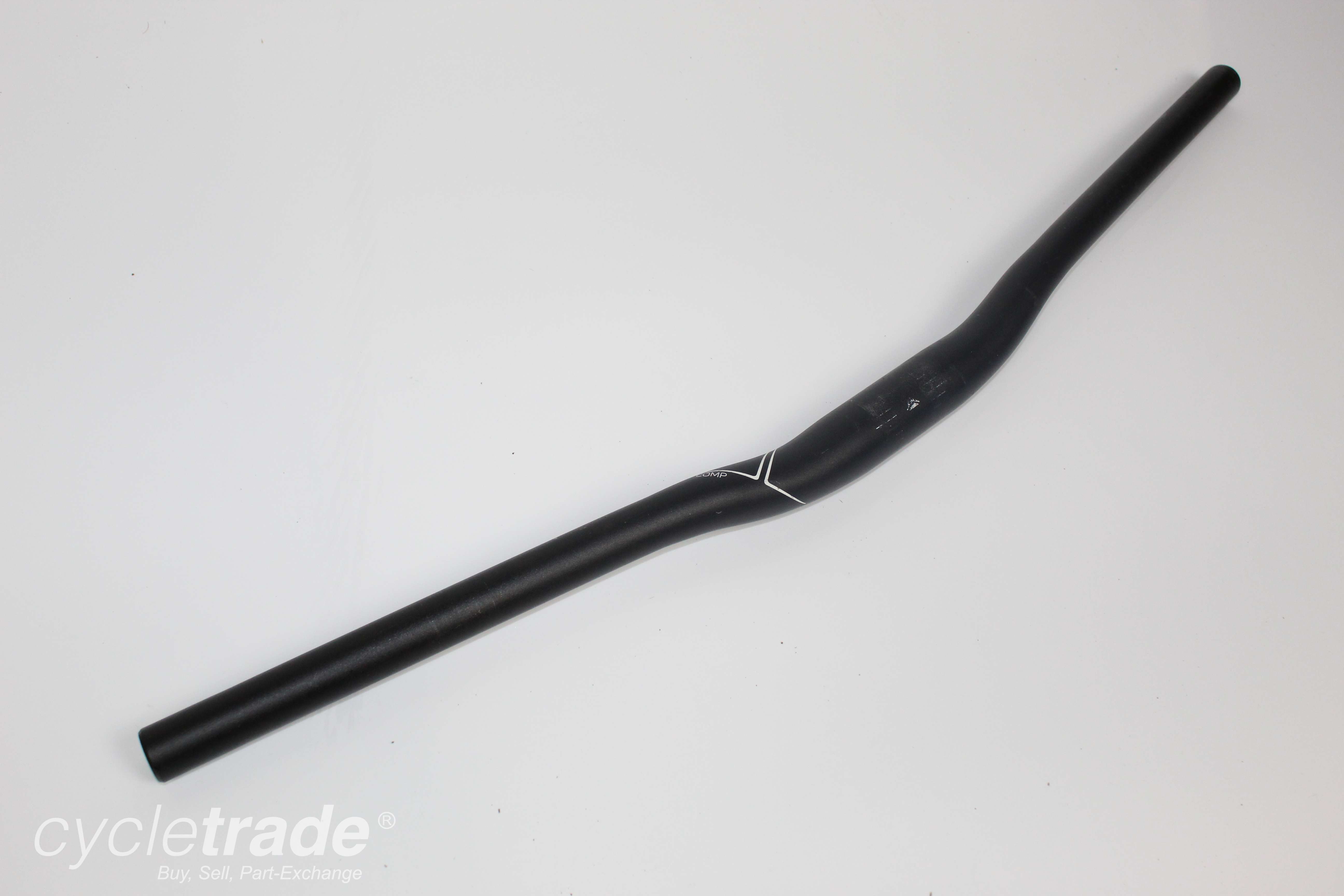 Flat MTB Handlebars - Merida Comp 680mm 31.8mm Black - Grade C+