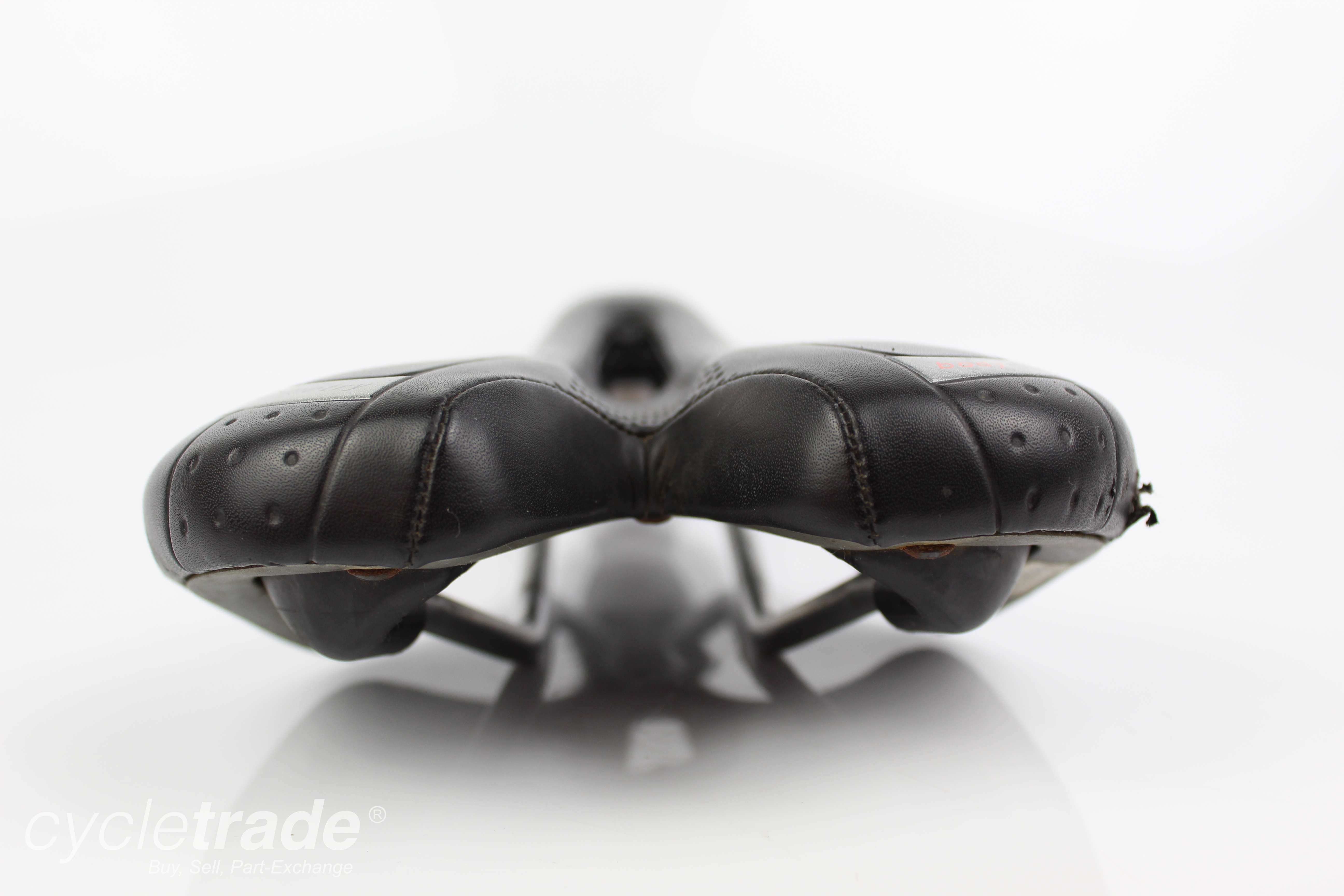 Road Saddle- Specialized Avatar 143x275mm Black- Grade C+