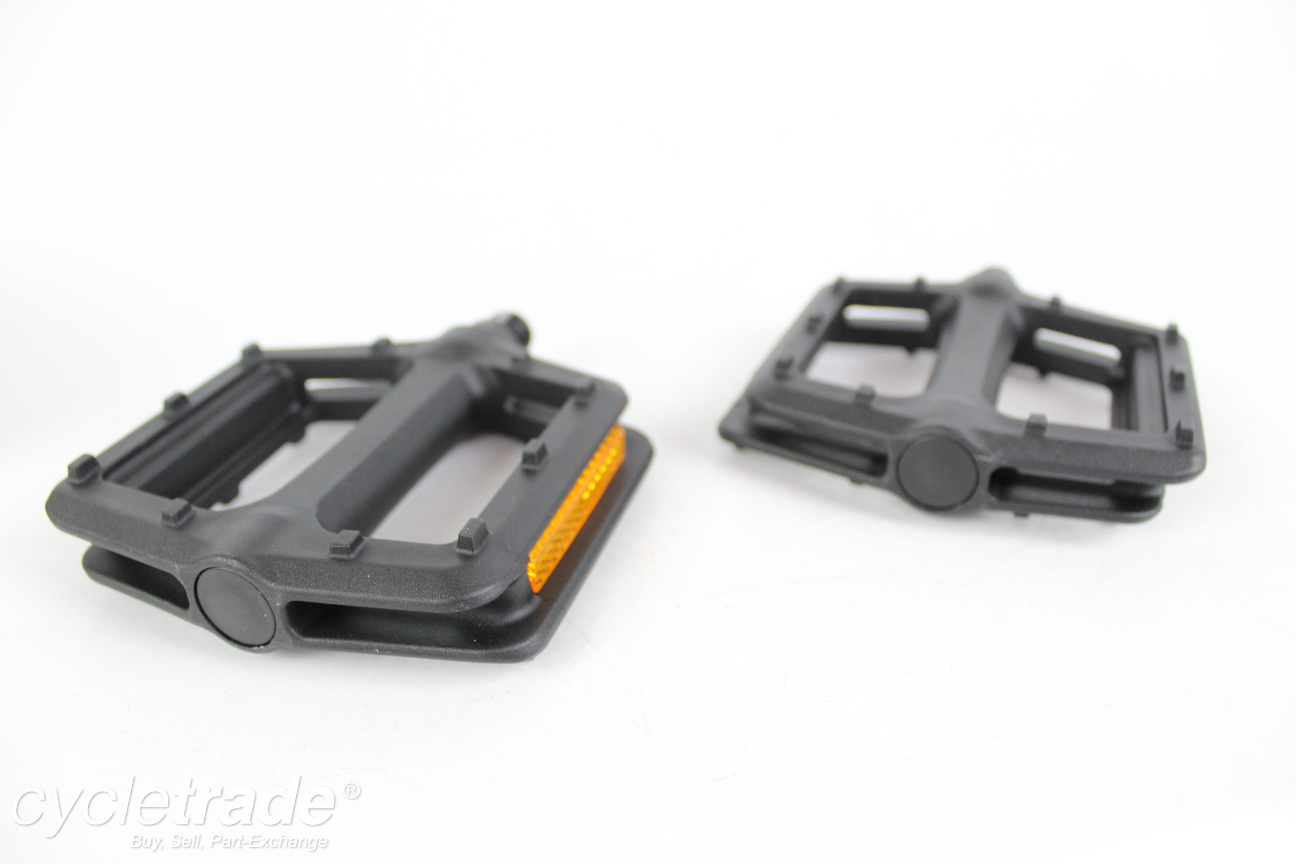 Flat Pedals - VP Components, VP-536, 9/16" - Grade A+ (New)