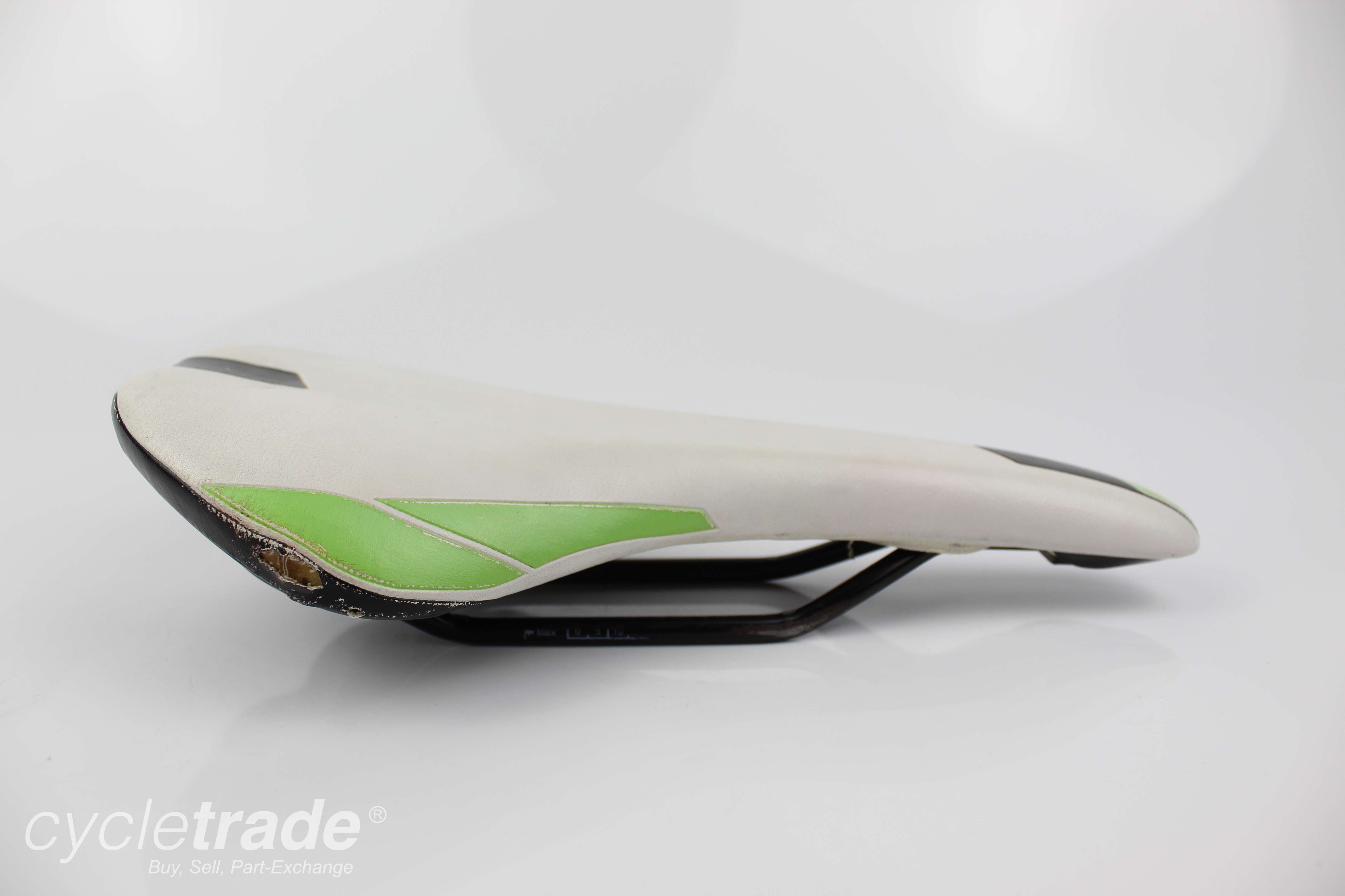 Road Saddle- 142x280mm White/Green- Grade C+
