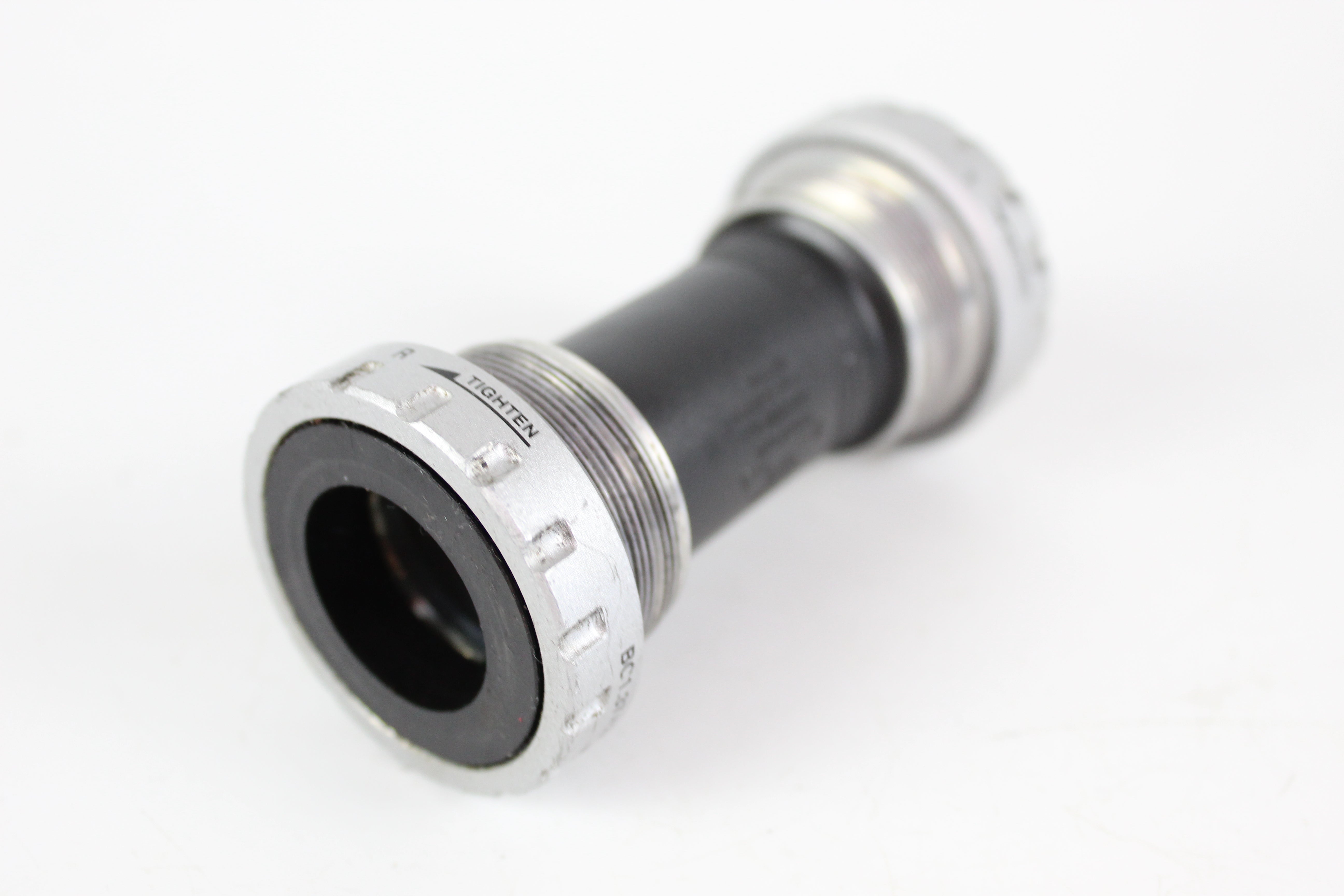 Bottom Bracket - Shimano Tiagra SM-BB4600 Hollowtech II - Grade B+