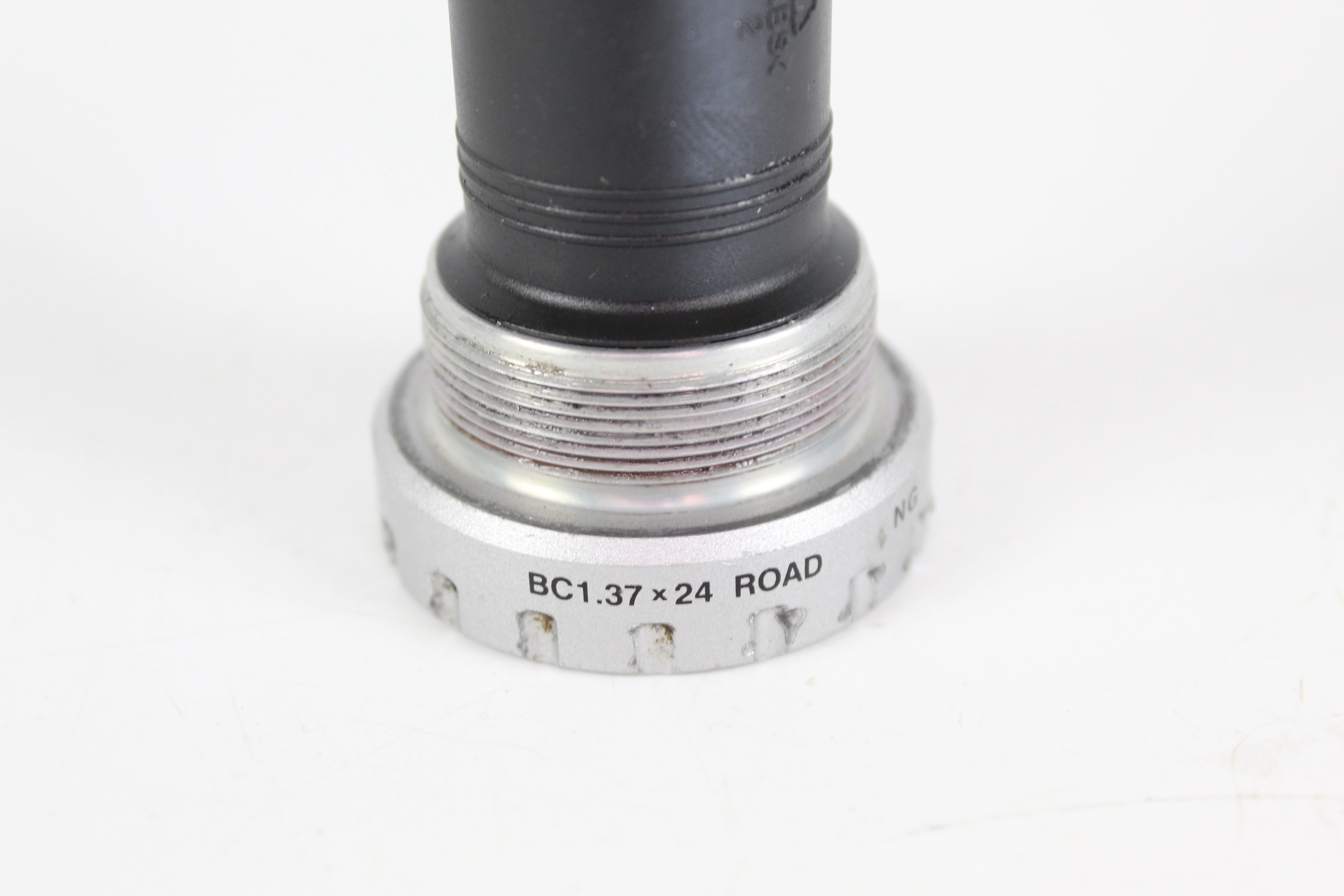 Bottom Bracket - Shimano Tiagra SM-BB4600 Hollowtech II - Grade B+