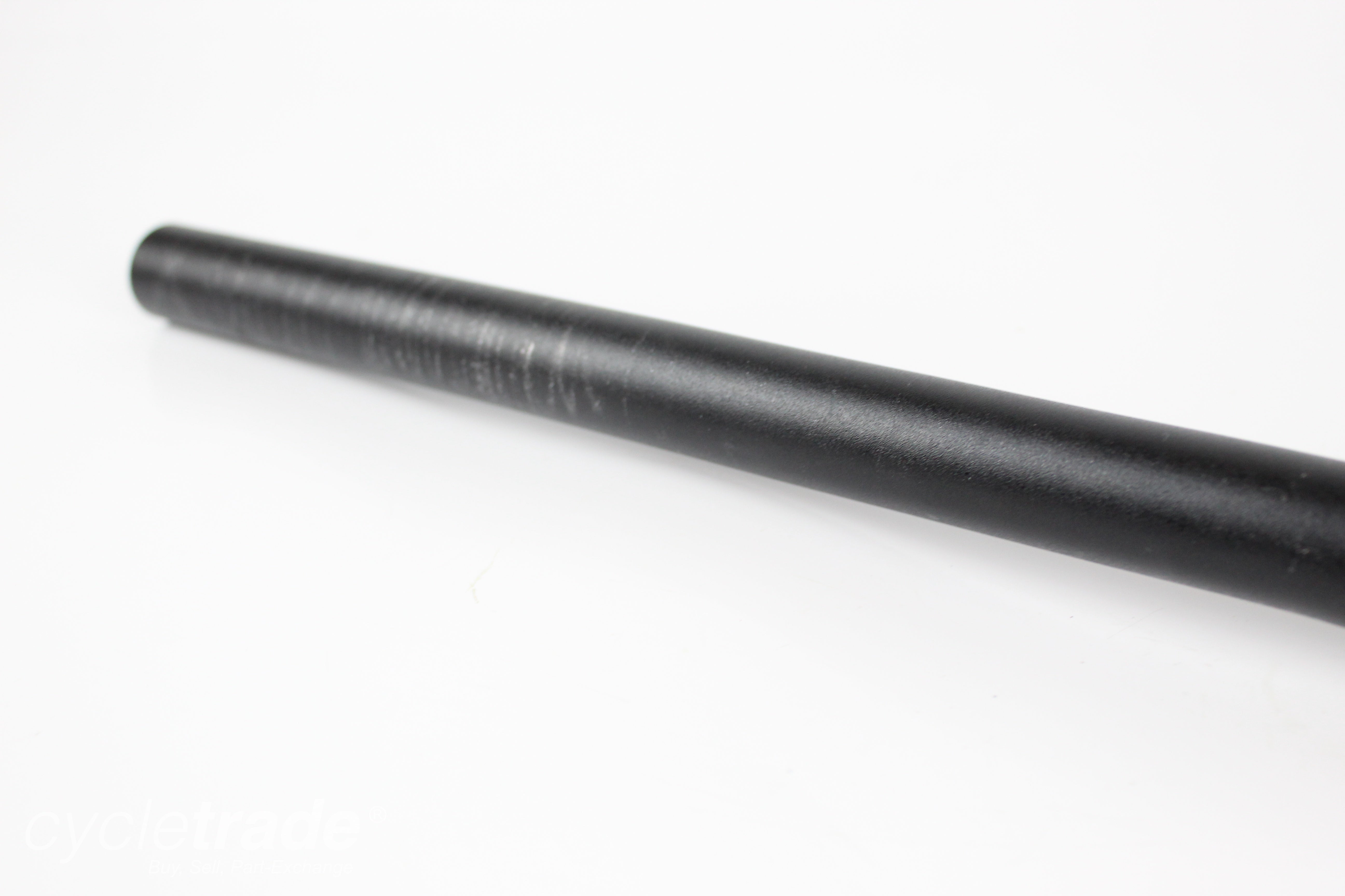 MTB Handlebars - OC1 31.8mm Clamp 740mm - Grade B+