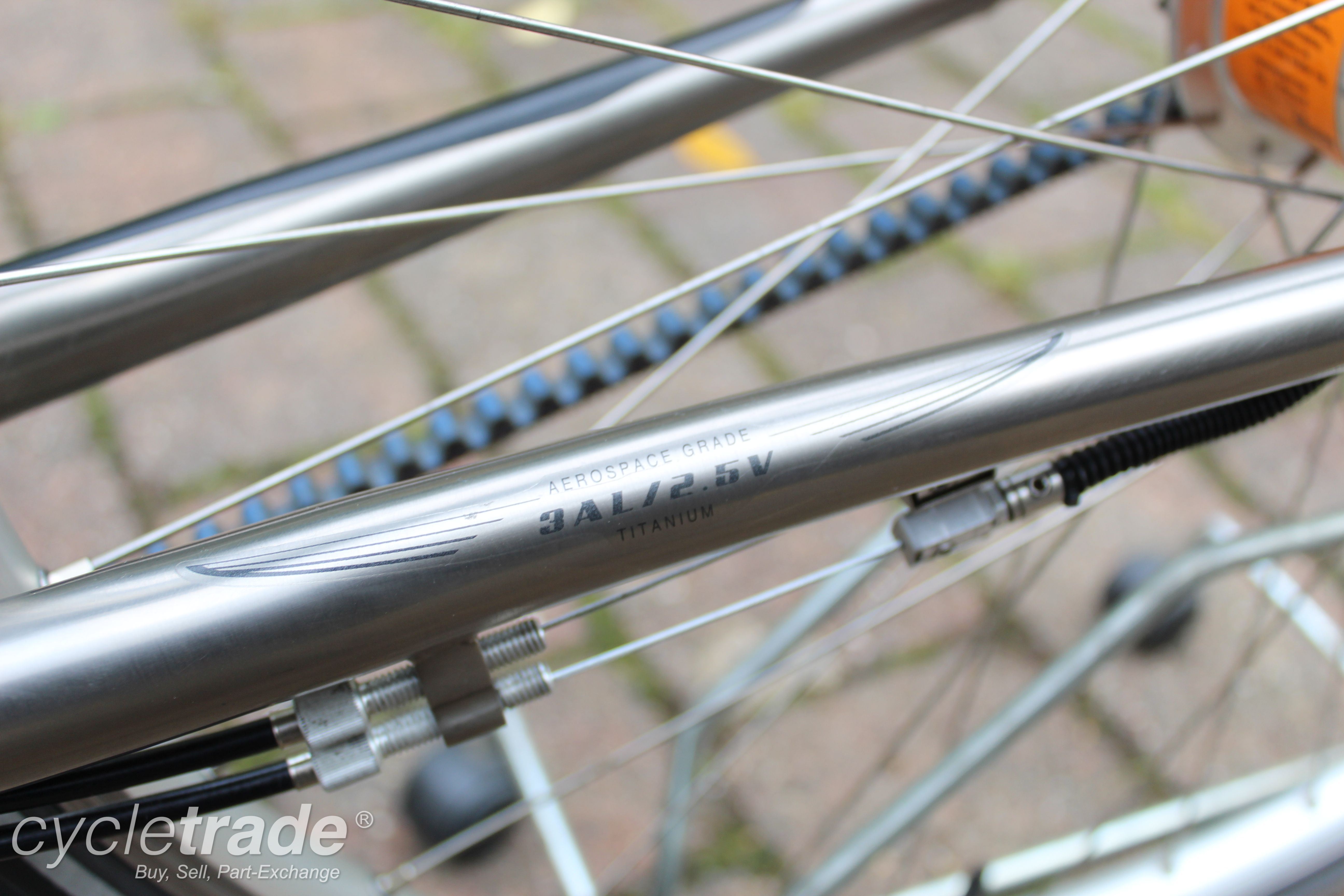 Van Nicholas Touring Titanium Amazon Rohloff Belt Drive 60cm