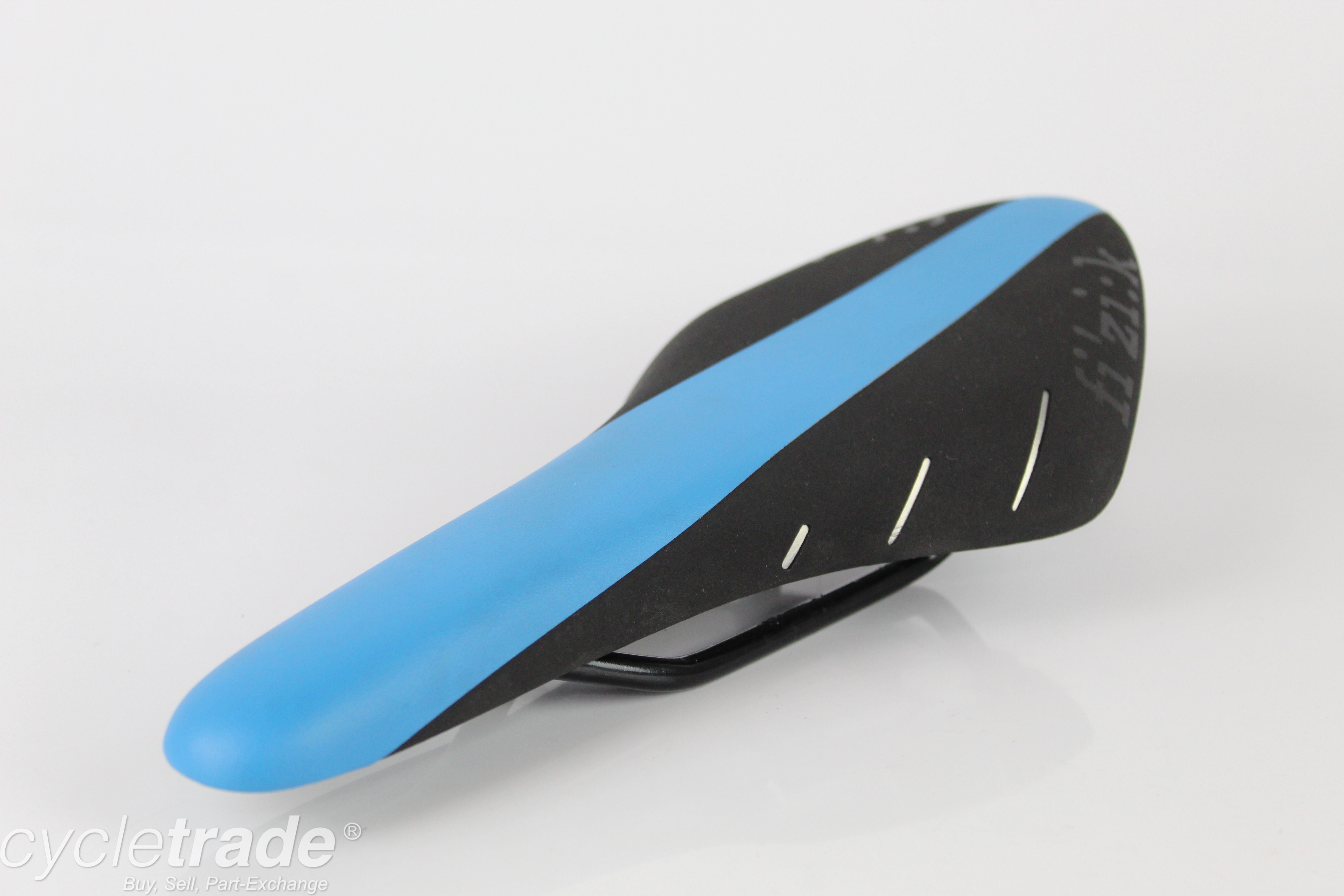 Saddle Fizik Arione Manganese R7 300/130mm