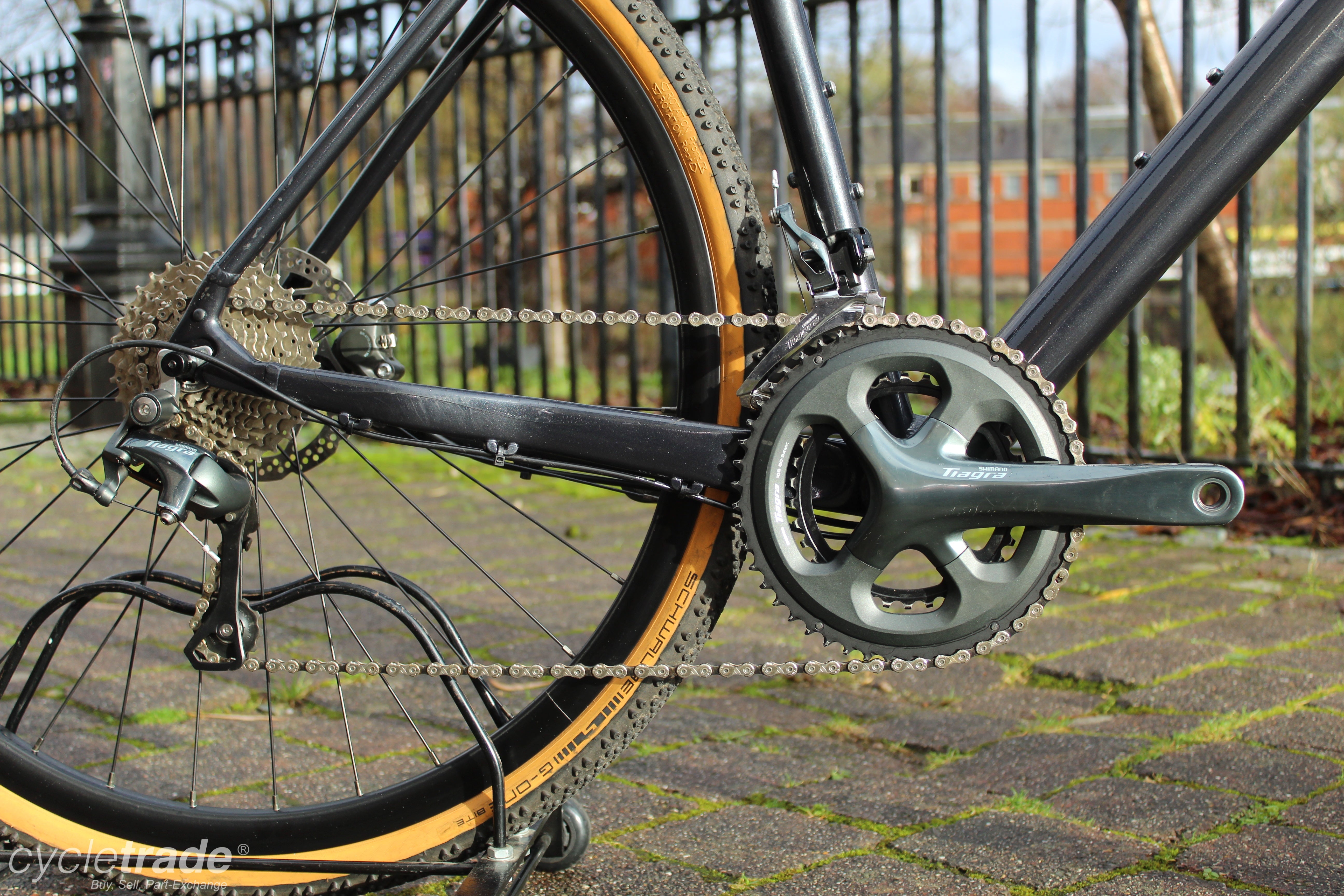 Gravel Bike - Orbea Vector Medium Tiagra Hydraulic 10 Speed