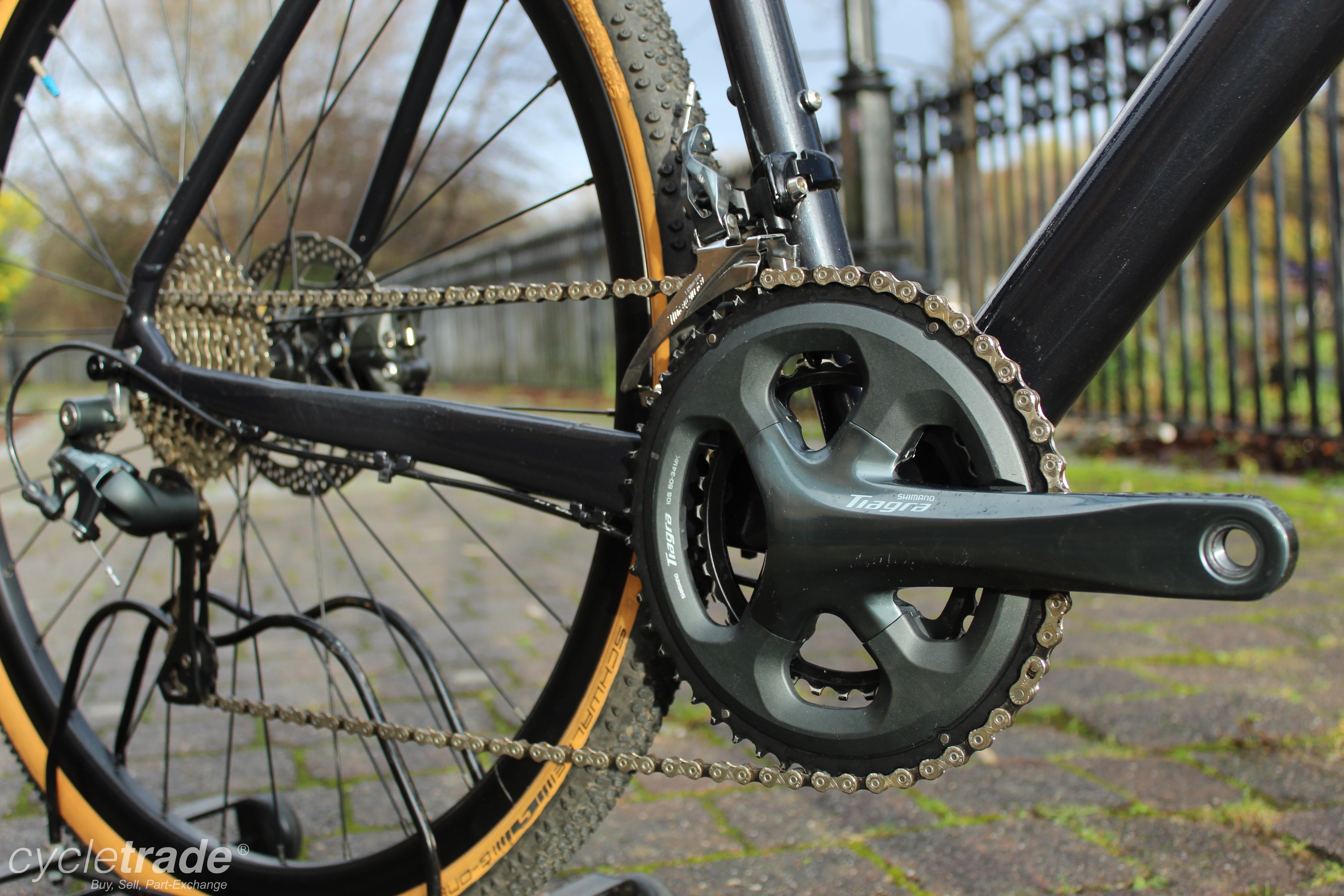 Gravel Bike - Orbea Vector Medium Tiagra Hydraulic 10 Speed