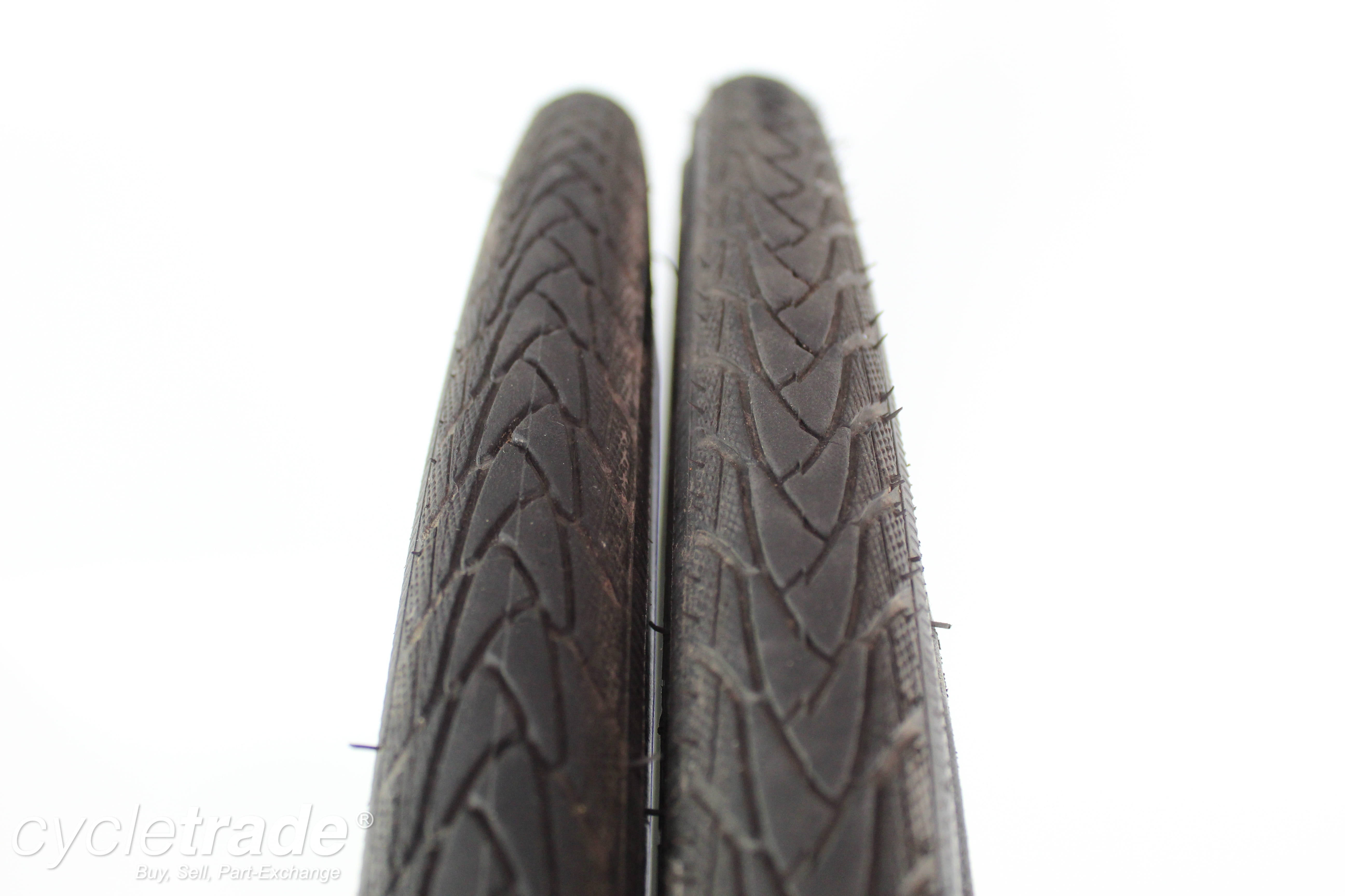 Hybrid Tyre Set- Schwalbe Marathon Plus 700x25c Clincher - Grade C+