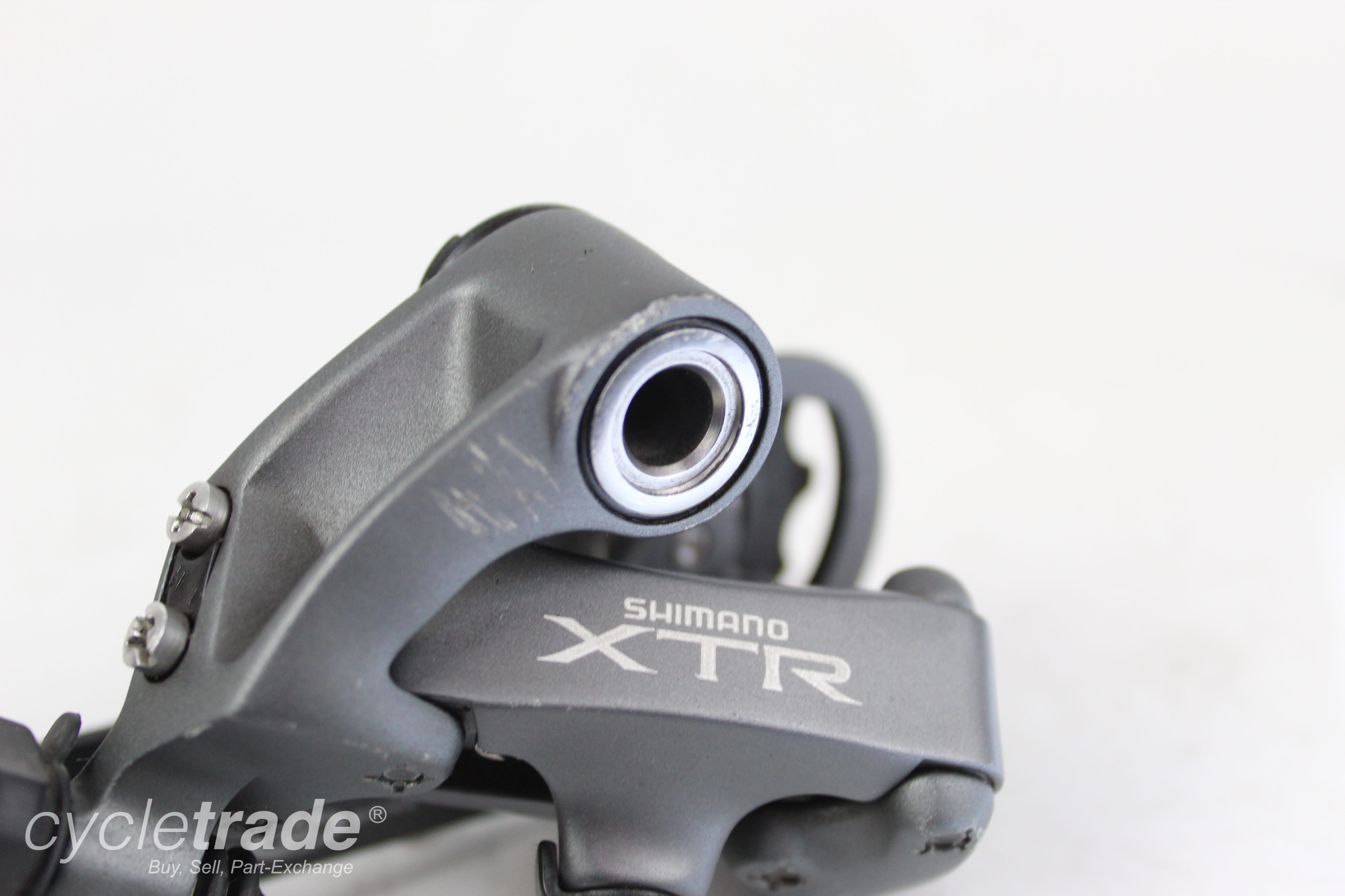 MTB Rear Derailleur - Shimano XTR RD-M952 9 Speed- Grade B+