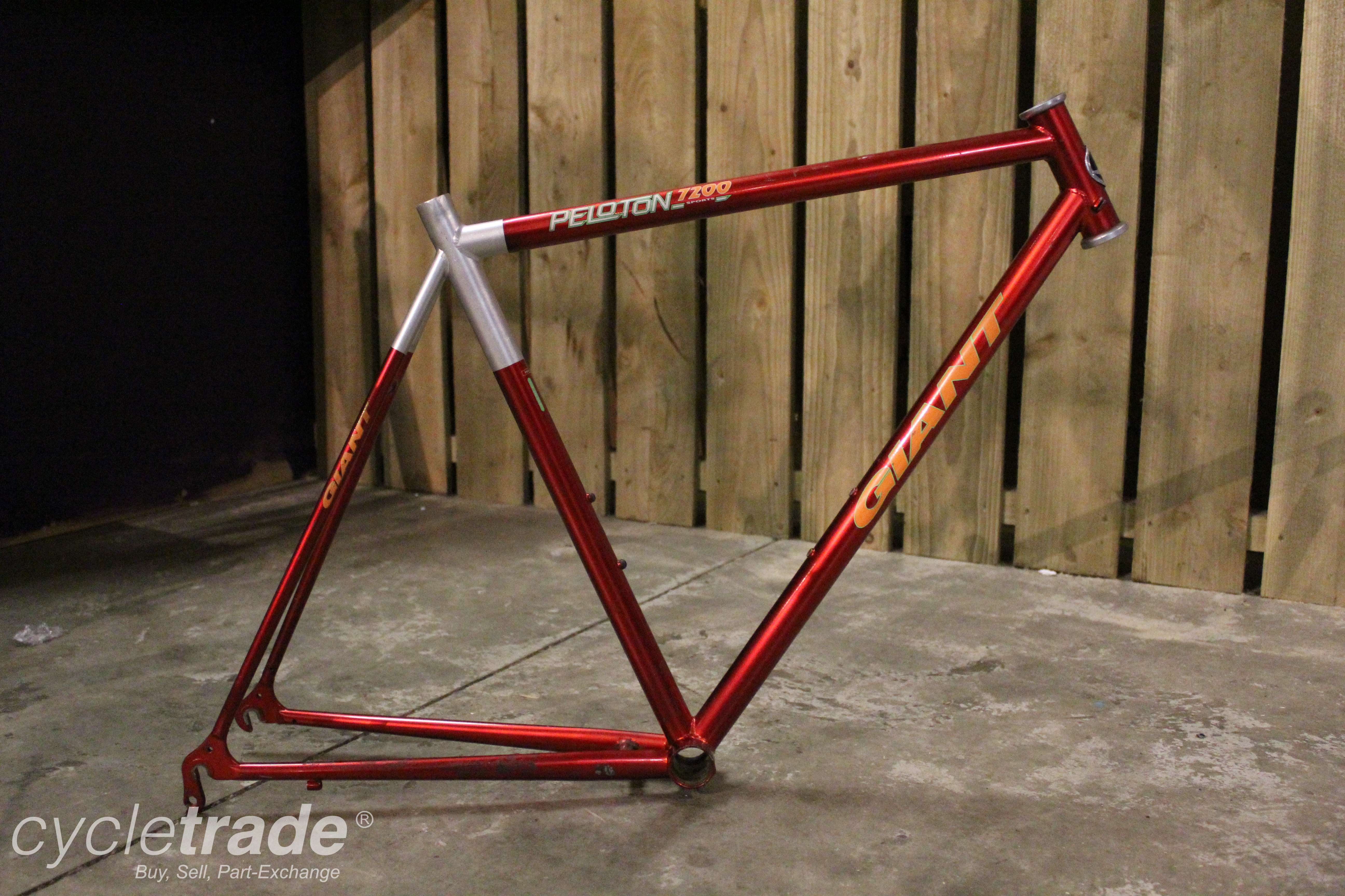 Bike Frame Giant 4130 Custom Steel Tubing Giant Peloton Superlite