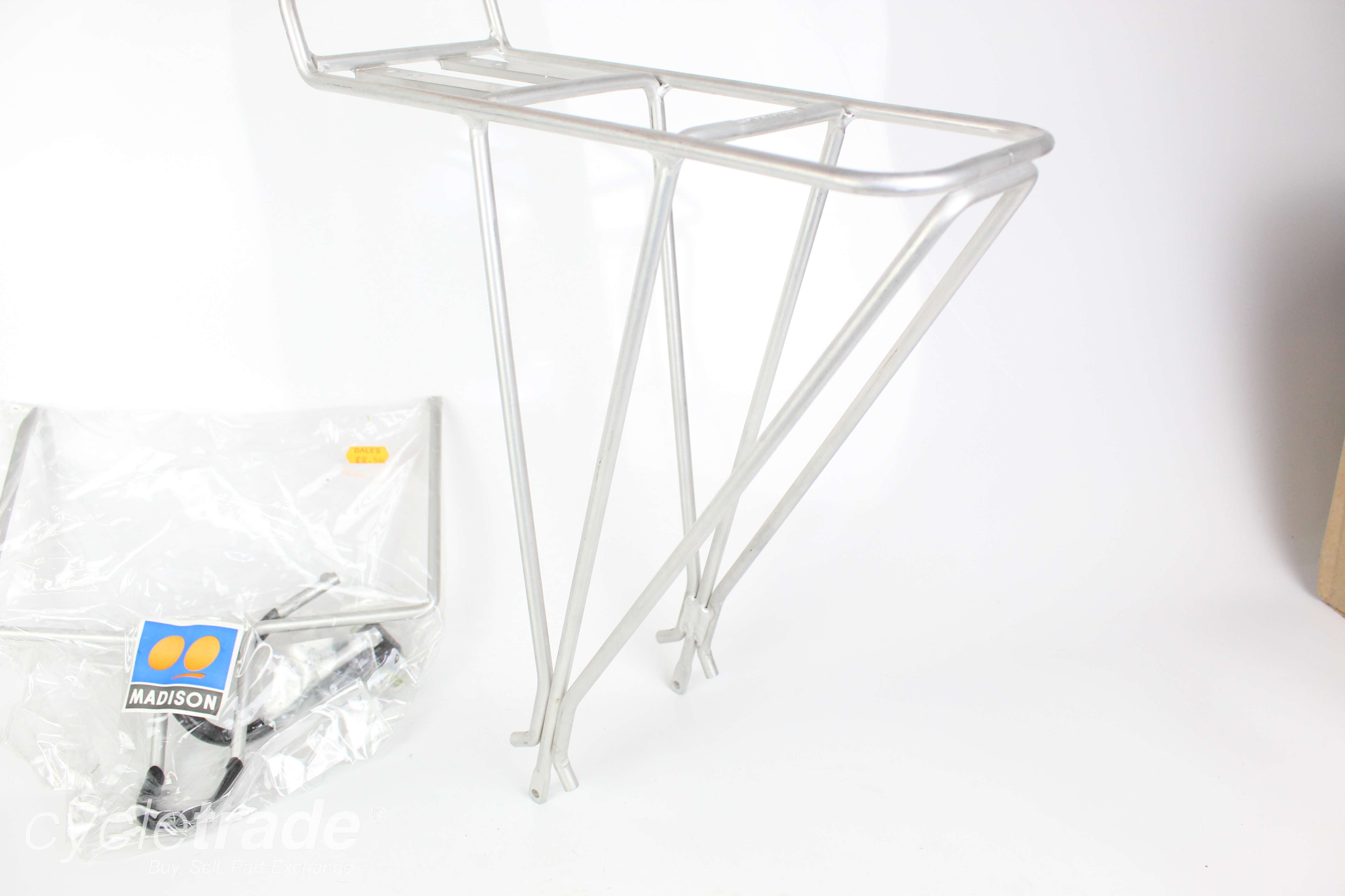 Pannier Rack - Madison up to 700c - Grade A+