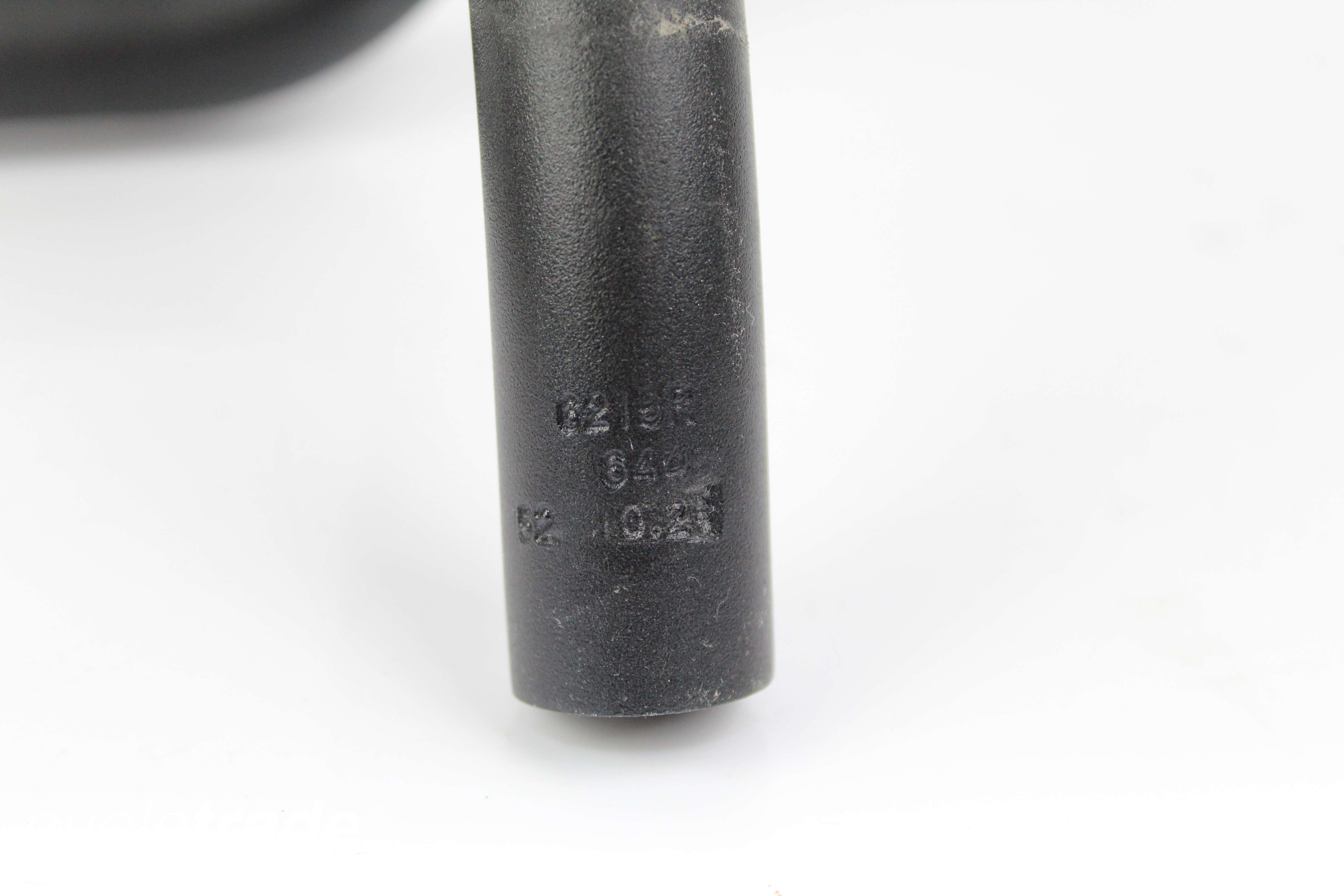 Drop Handlebars - Specialized Short Reach 440mm 31.8mm - Grade B-