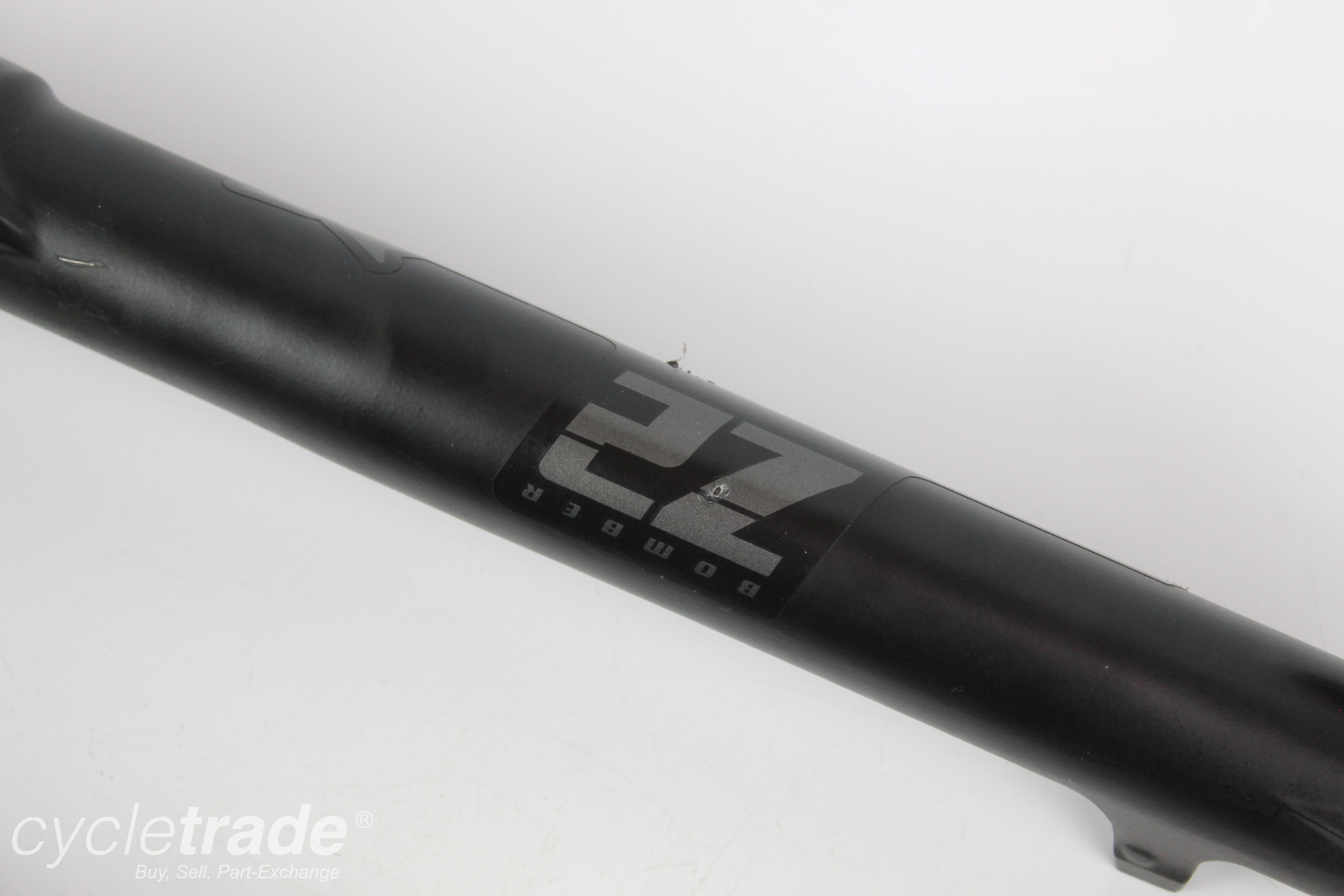 MTB Boost Fork - Marzocchi Bomber Z2 29"/27.5"+ THRU - Grade B