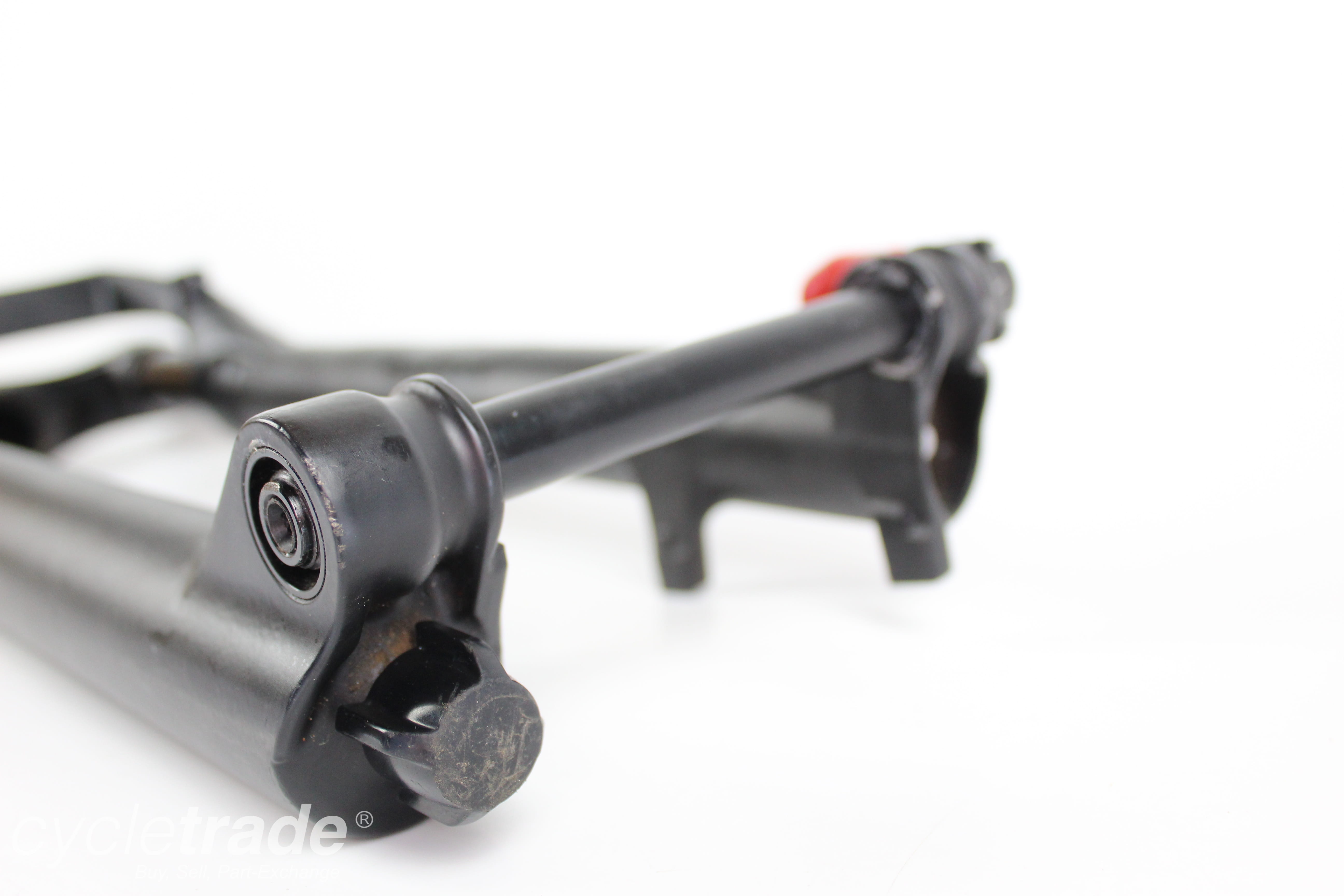 MTB Boost Fork - Marzocchi Bomber Z2 29"/27.5"+ THRU - Grade B