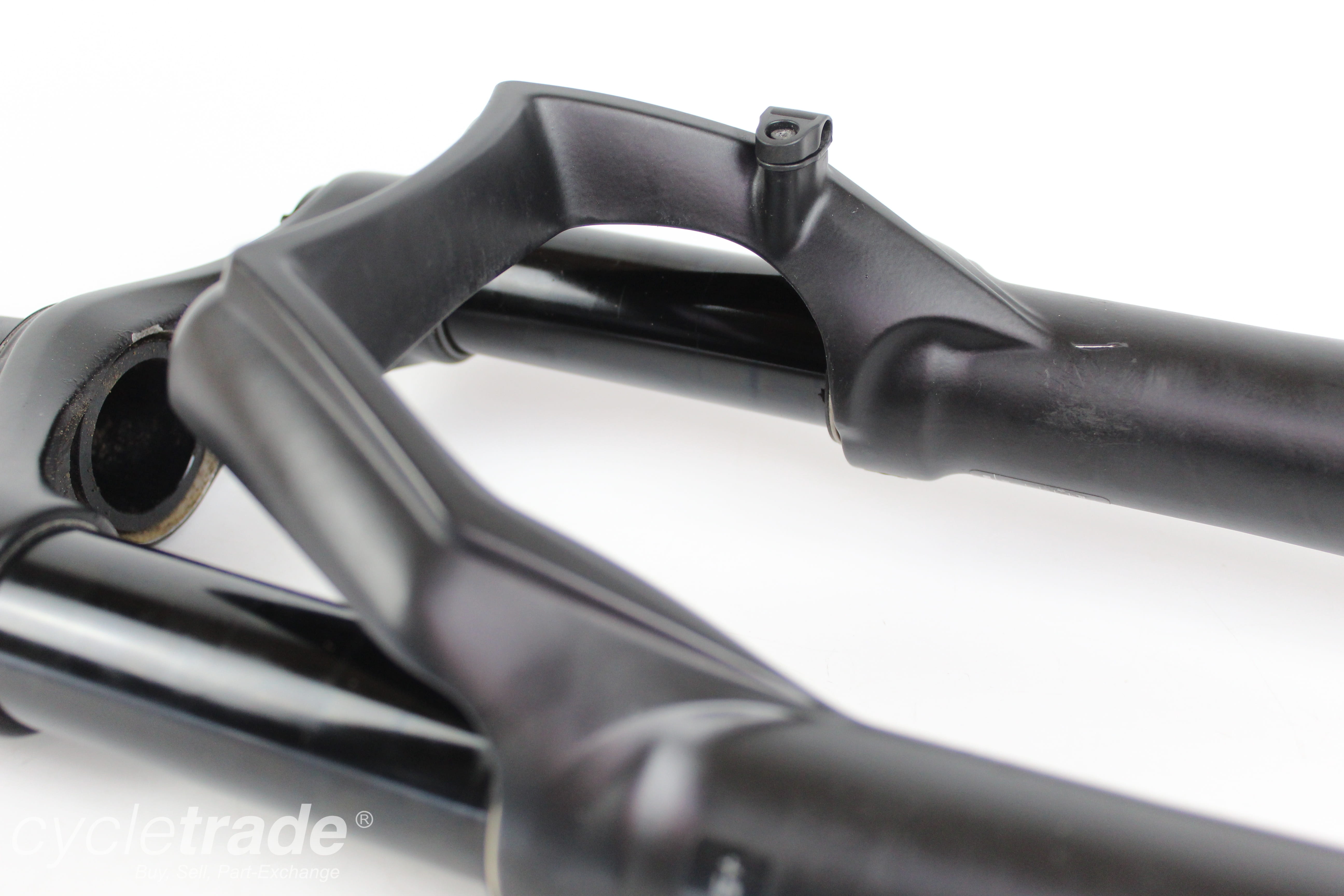 MTB Boost Fork - Marzocchi Bomber Z2 29"/27.5"+ THRU - Grade B