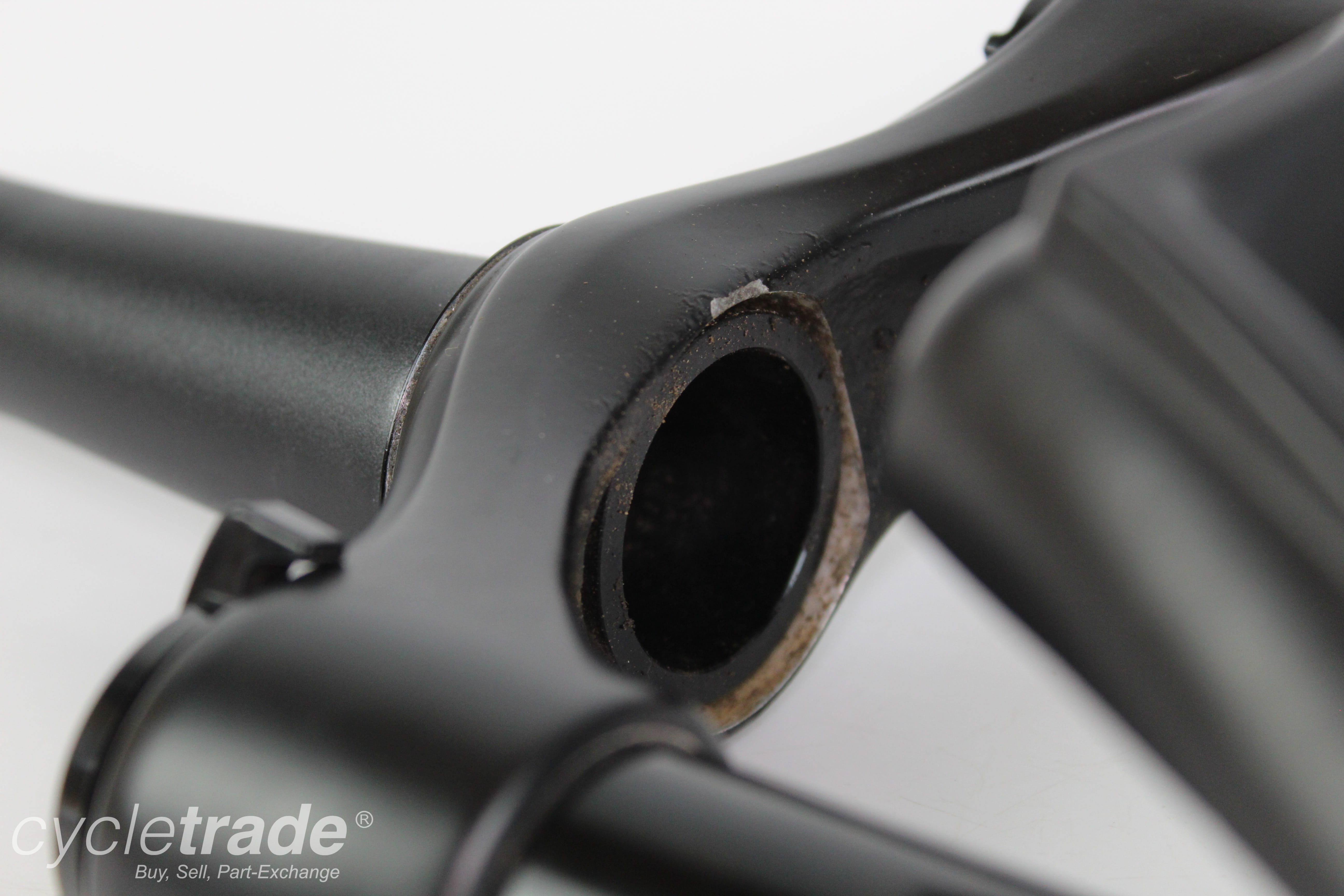 MTB Boost Fork - Marzocchi Bomber Z2 29"/27.5"+ THRU - Grade B