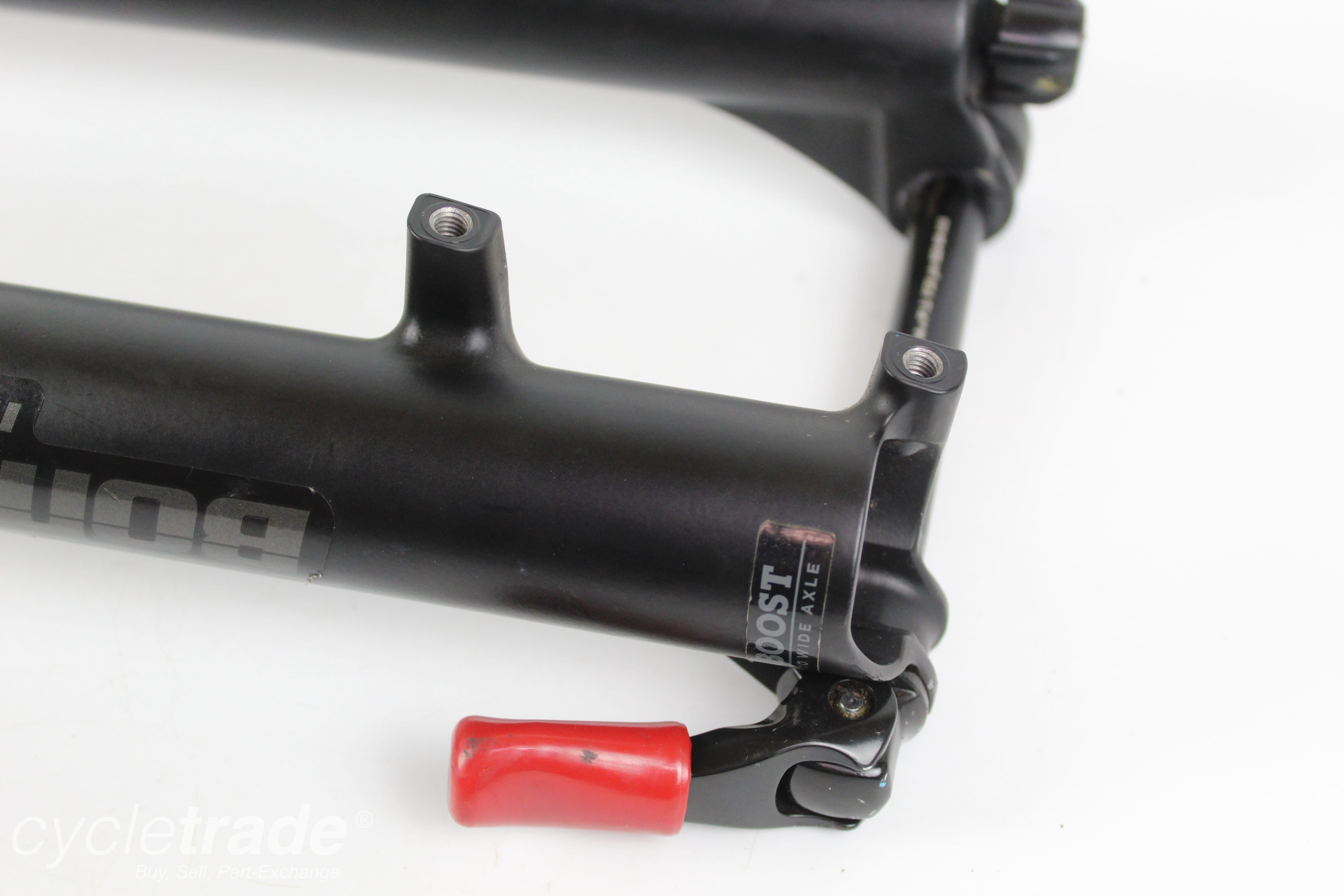 MTB Boost Fork - Marzocchi Bomber Z2 29"/27.5"+ THRU - Grade B