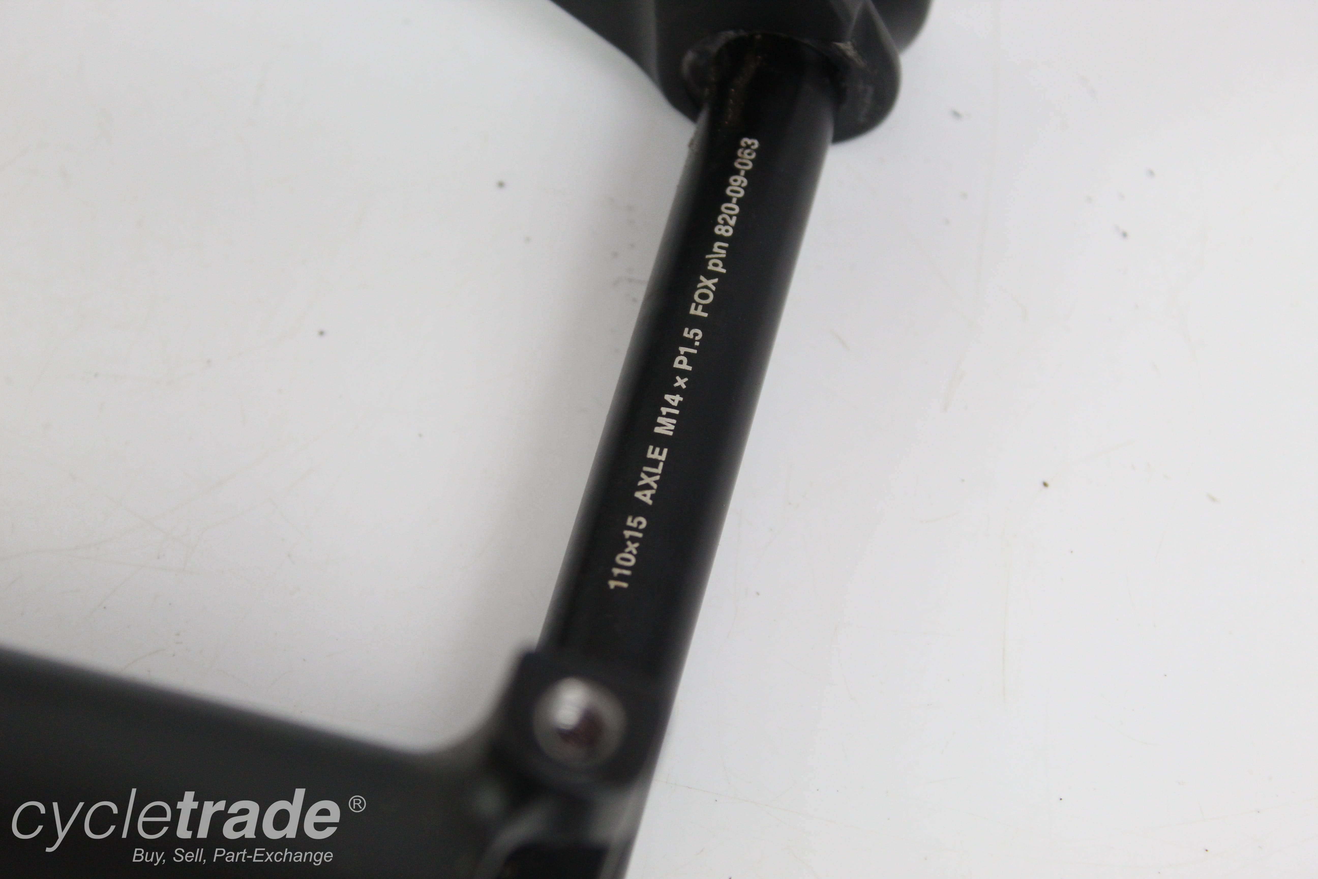 MTB Boost Fork - Marzocchi Bomber Z2 29"/27.5"+ THRU - Grade B