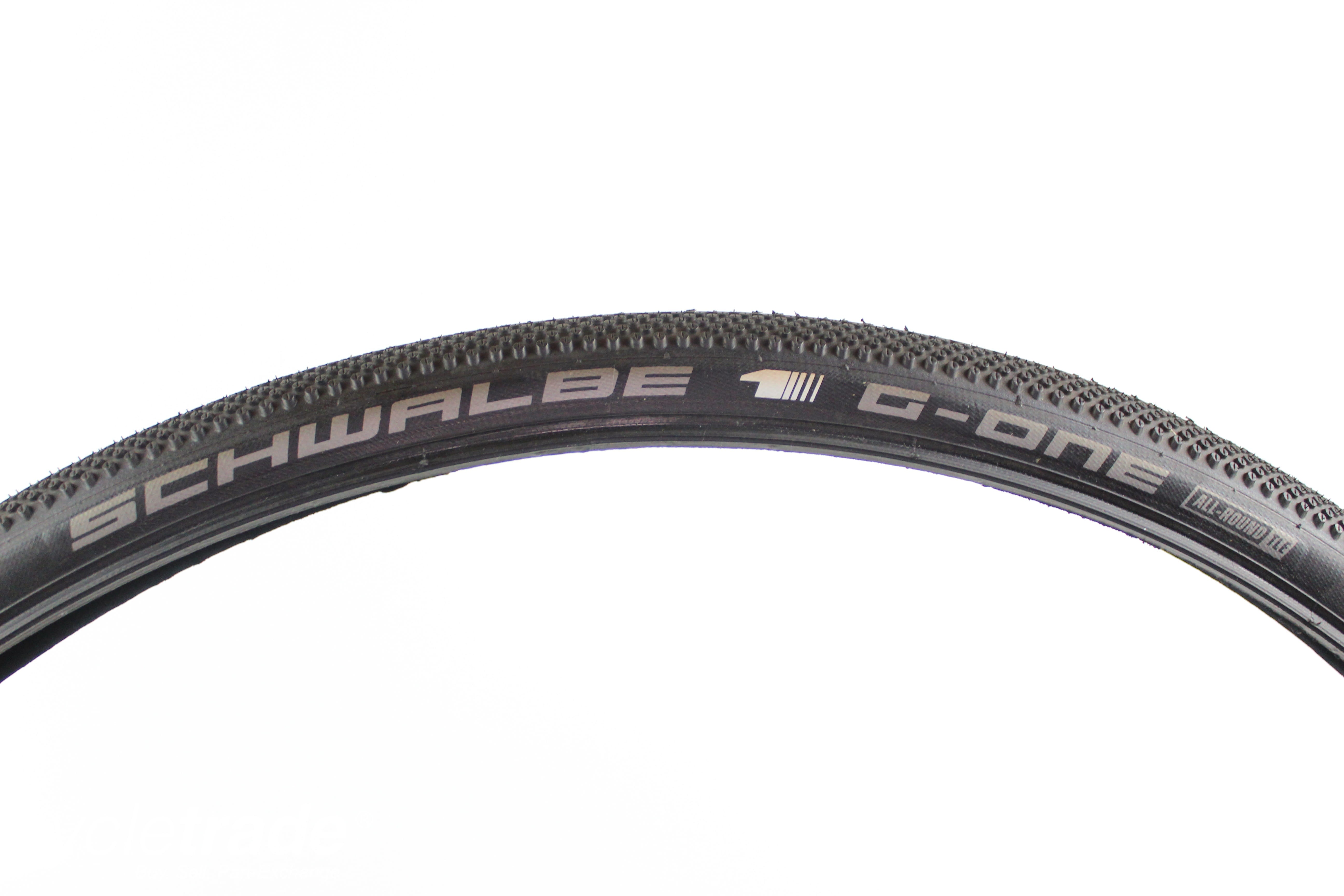 2 x Gravel Tyre - Schwalbe G-One 700x35c - Grade B+