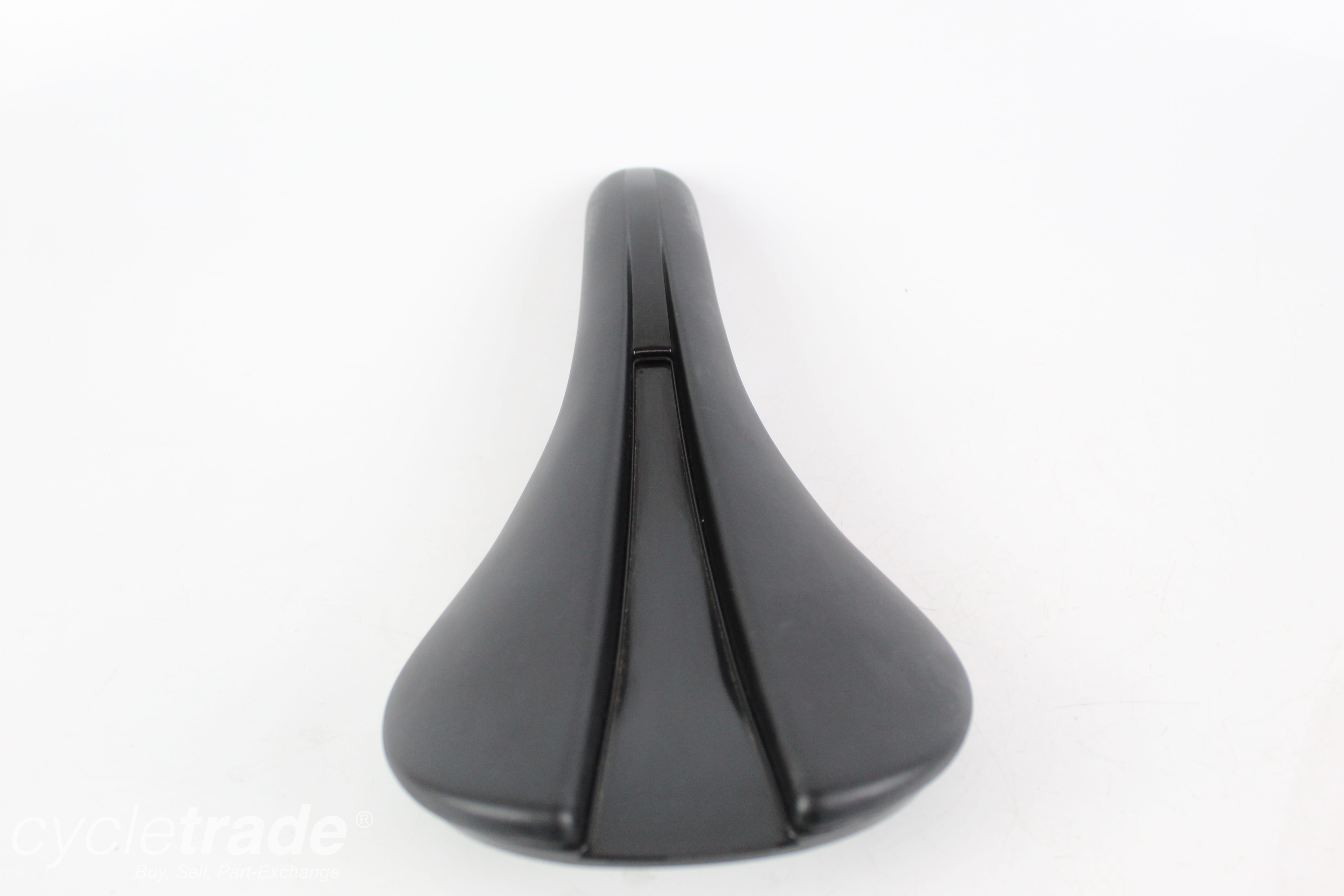 Saddle - Fabric Line Shallow Wide Race Titanium Saddle- Grade B+