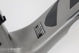 Carbon Disc Road Frame - Giant Defy Advanced 2 Thru Axle M/L - Grade B+