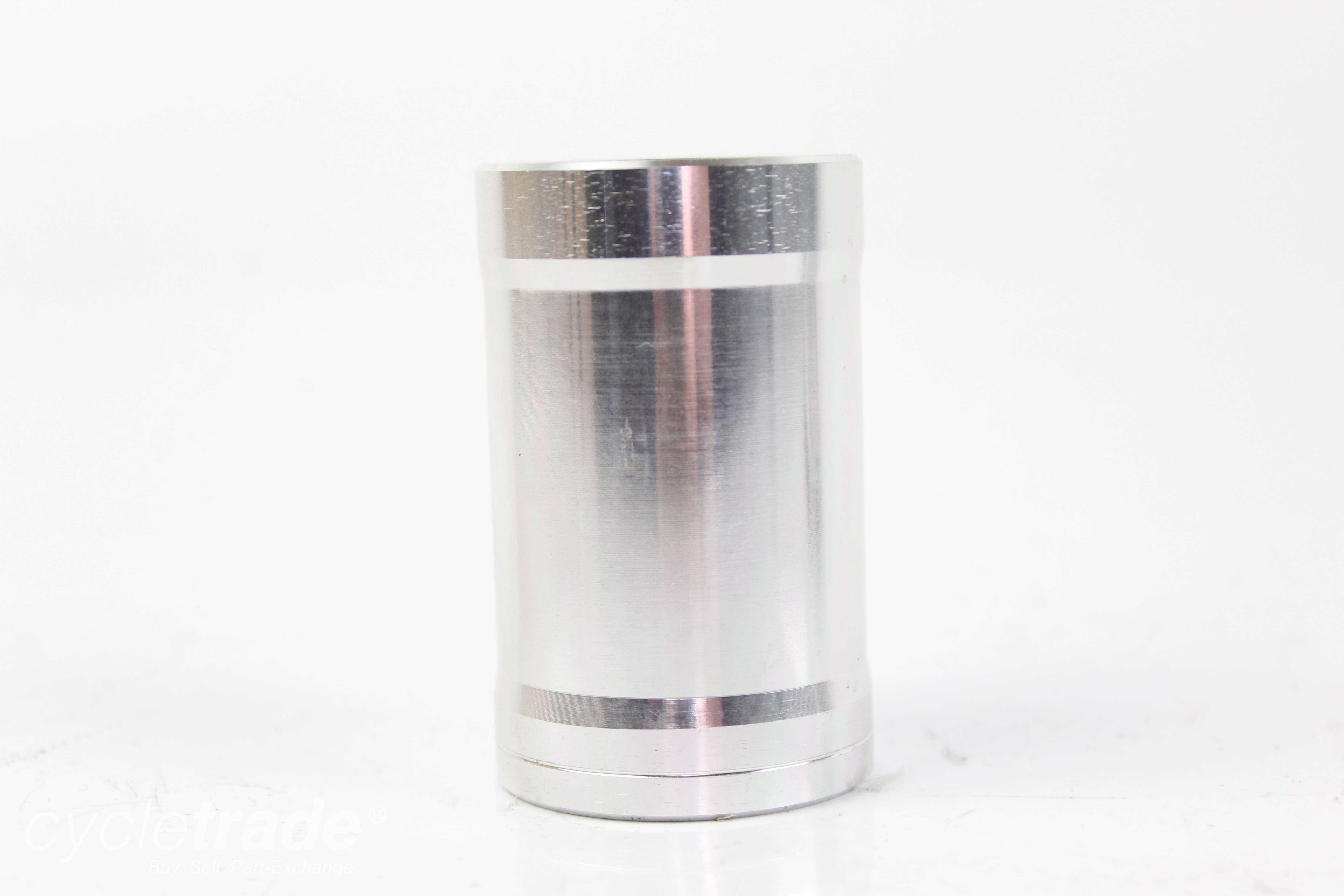 Threaded Adapter- FSA BB30 42mm Inner Diameter, 68mm Width- Grade A+ NEW