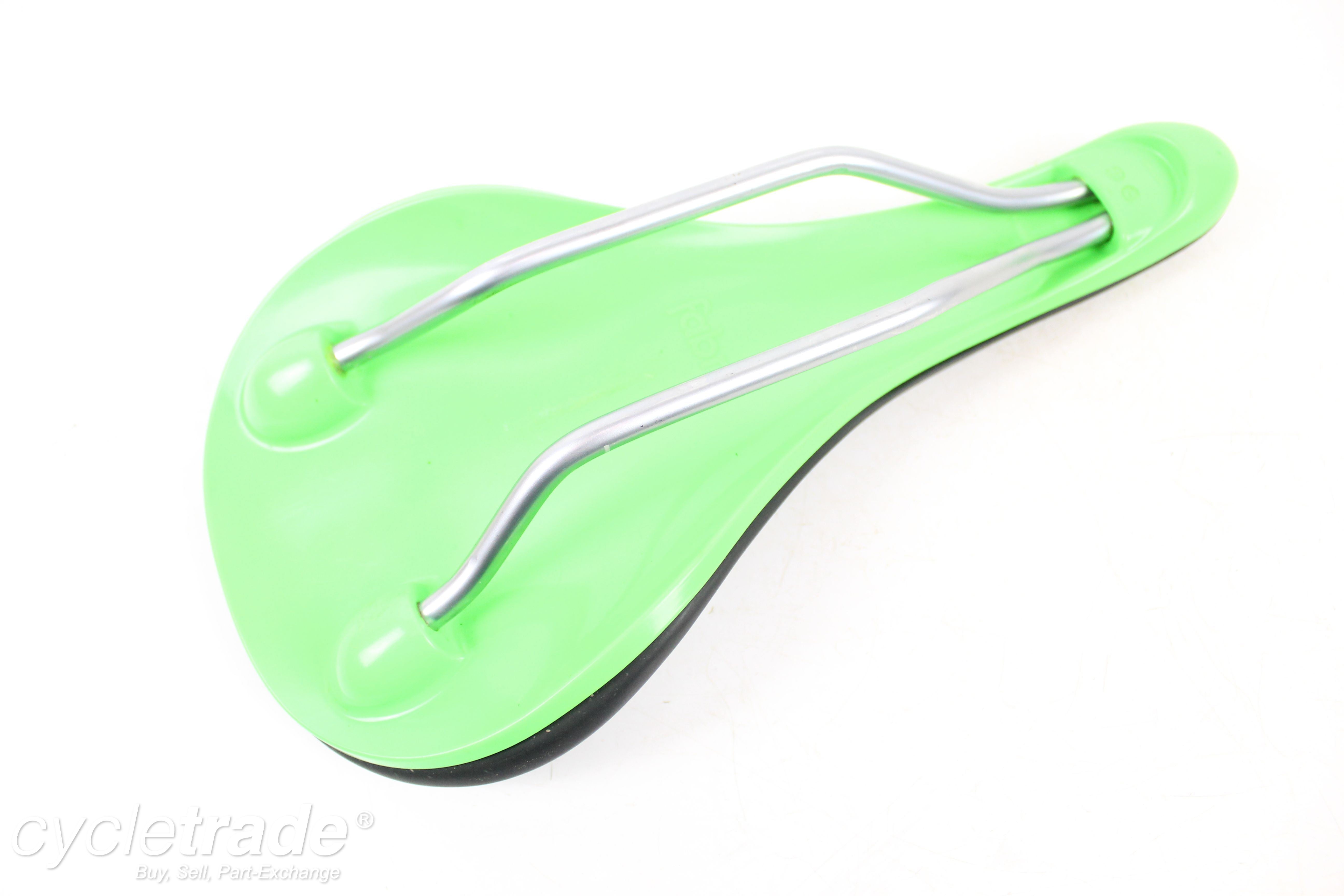 Road/MTB Saddle - Fabric Scoop Shallow, 282 x 142mm - Grade B