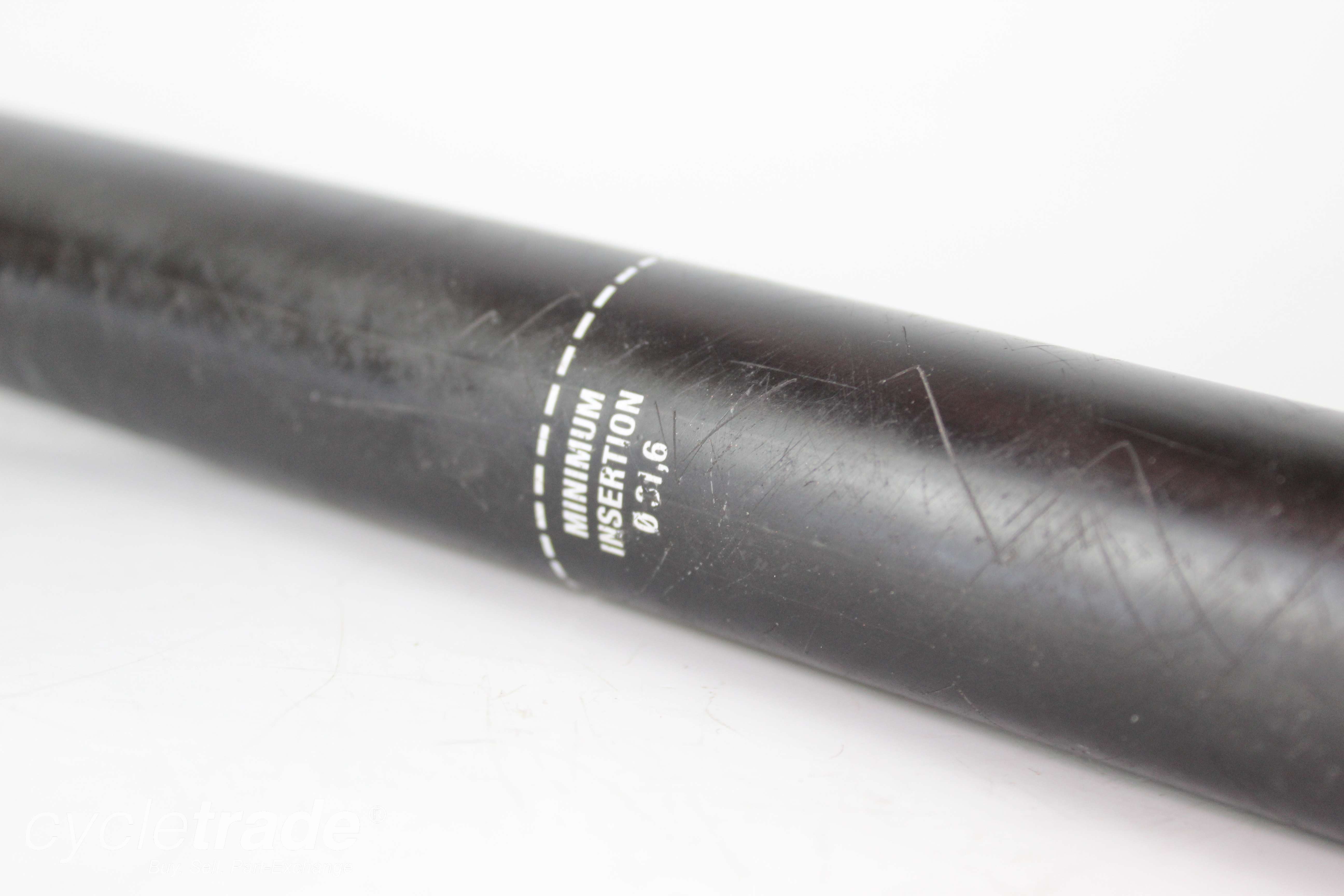 Carbon Seatpost- Deda superzero 31.6mm 350mm - Grade B